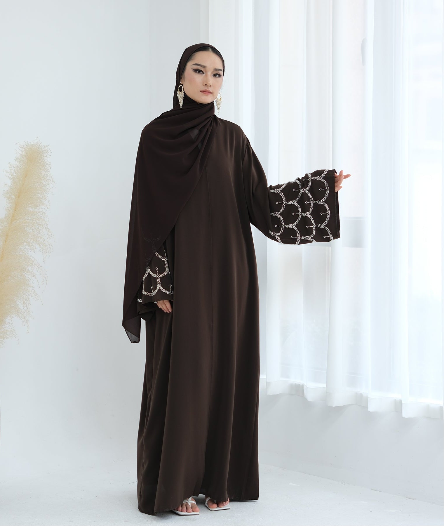 Irssane Nida Open Abaya Kimono - Brown Islamic Prayer Dress for Women | Perfect for Eid, Mosque & Special Occasions