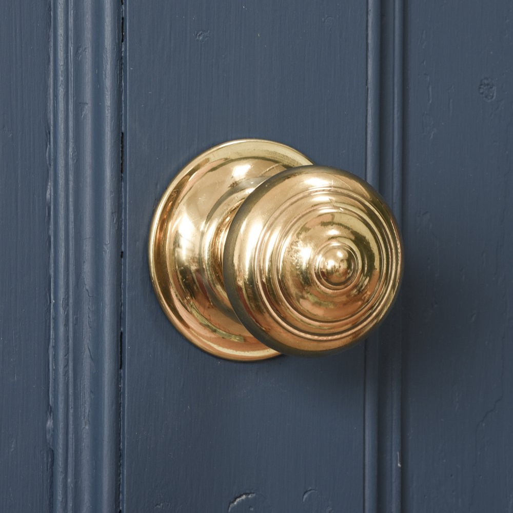 Regency Style Brass Ridged Door Pull - Vintage Cabinet Handle for Kitchen, Bathroom & Furniture - Heavy Duty Hardware for Doors & Drawers
