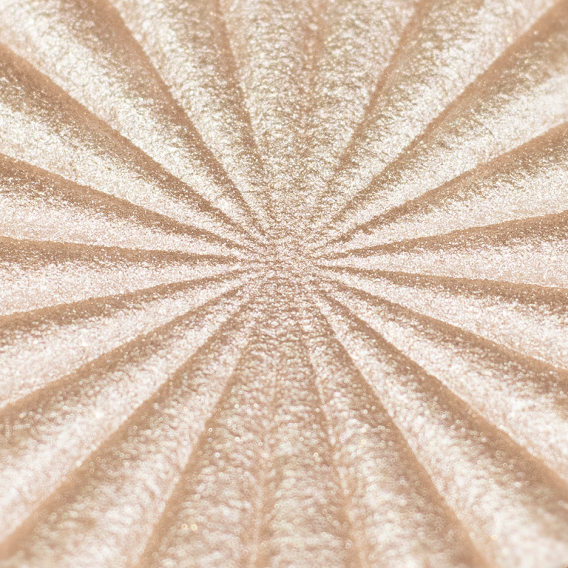 Champagne Fizz Highlighter - Glow Makeup Stick for Face & Body Contouring - Perfect for Parties, Festivals & Night Out Makeup Looks