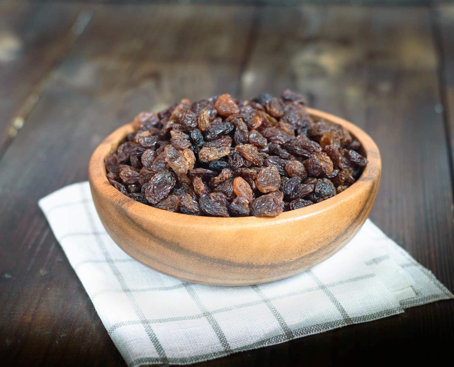 Organic Thompson Seedless Raisins, 16 lbs - Sun-Dried, Non-GMO, Raw, No Sugar Added, Pesticide-Free, Vegan, Lightly Coated with Sunflower Oil | Perfect for Baking, Snacking, Trail Mix & Healthy Recipes
