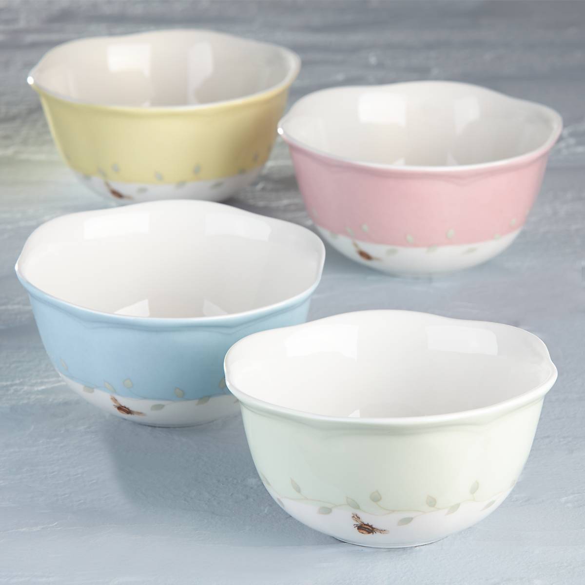 Butterfly Meadow 4-Piece Bowl Set - Elegant Ceramic Serving Bowls for Soup, Salad, Dessert - Perfect for Dining, Entertaining & Home Decor