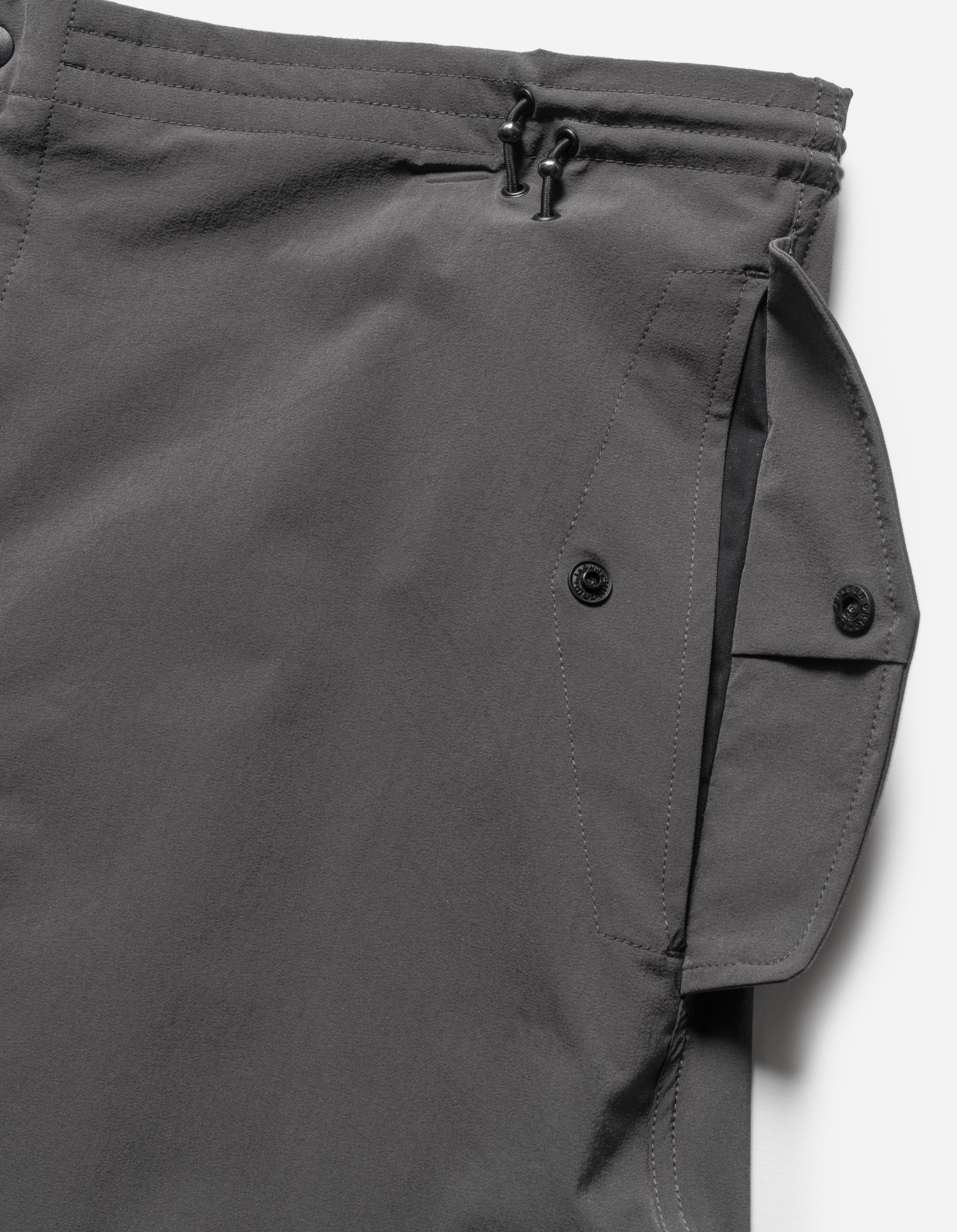 6024 Tech Loose Snopants Charcoal - Comfortable Winter Snow Pants for Men & Women - Waterproof & Windproof Ski Pants for Snowboarding, Hiking & Outdoor Activities