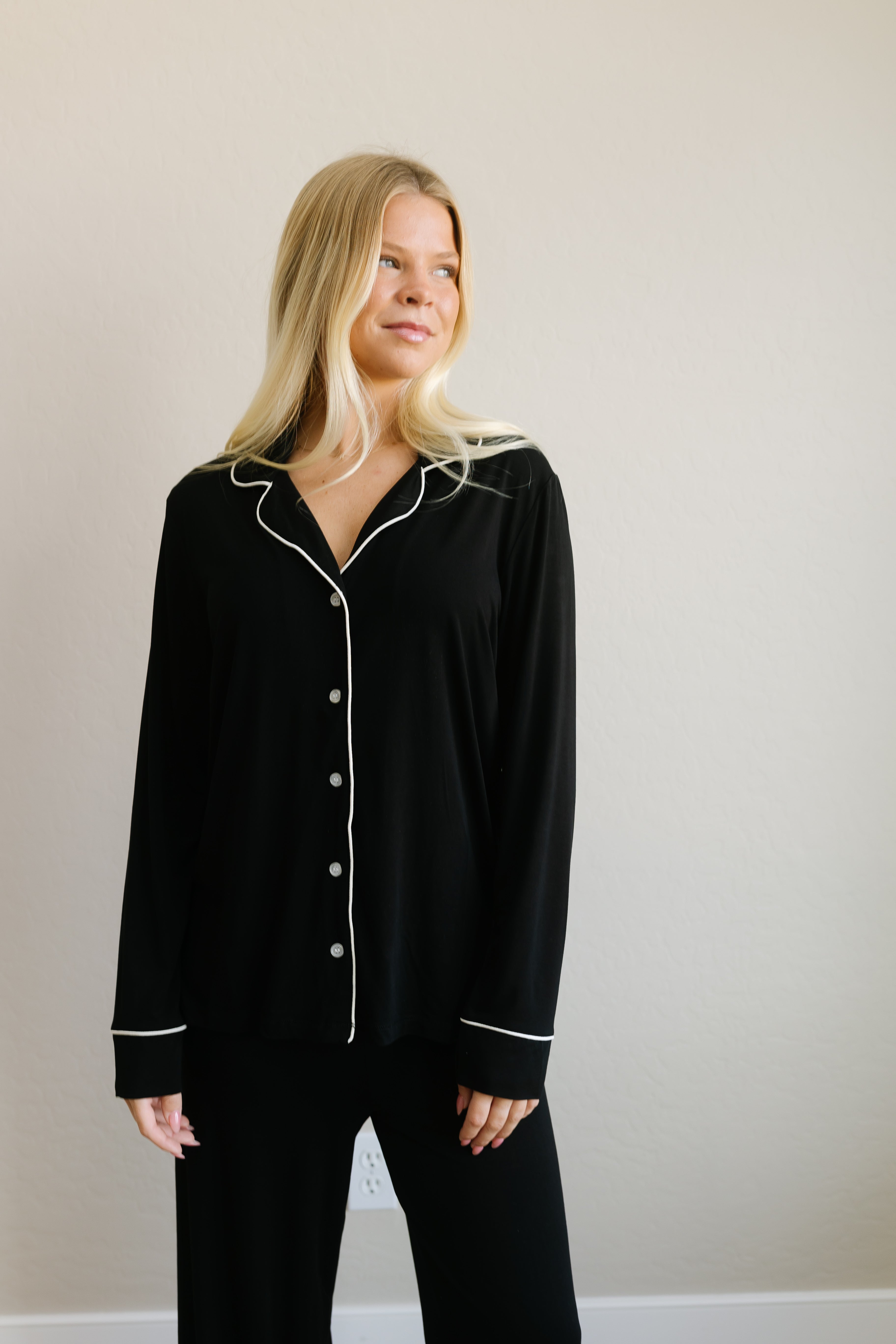 Elegant Black Tie Pajama Set for Women - Long Sleeve Sleepwear - Perfect for Valentine's Day, Anniversary Gifts & Cozy Nights