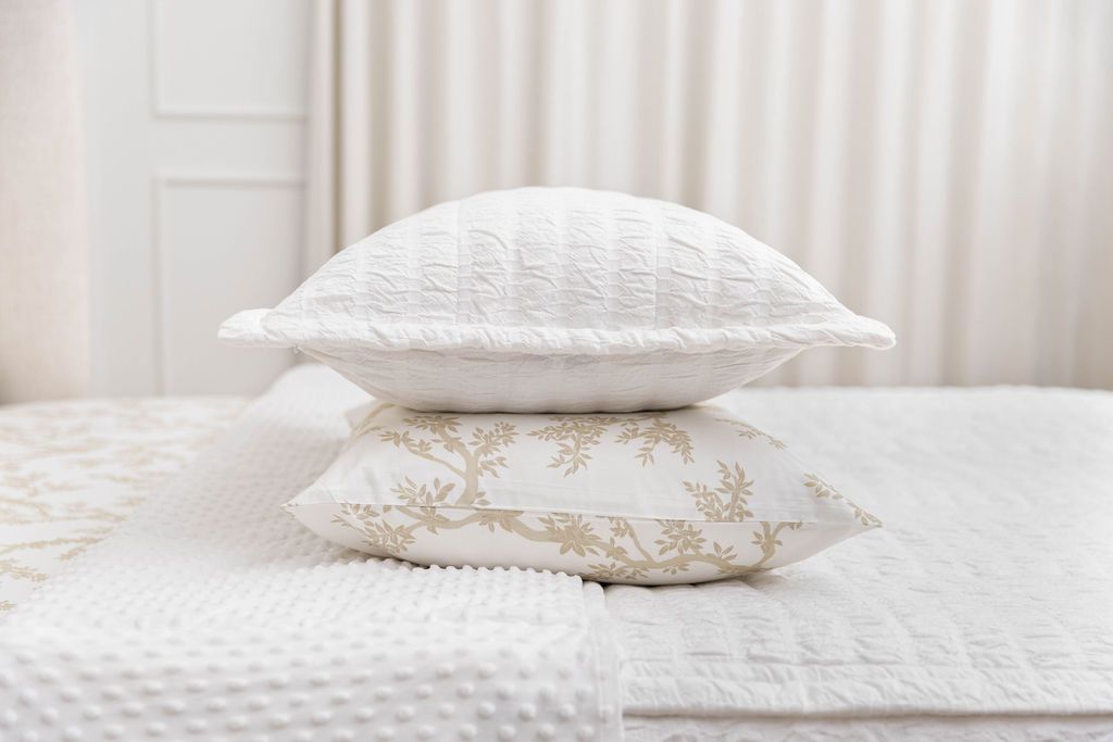 Luxury Mallory Bundle Set - Premium Home & Travel Essentials for Women | Perfect for Gifts, Spa Days & Self-Care Moments