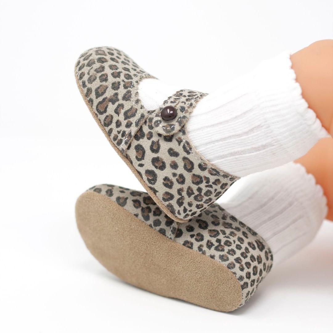 Emma Leather Leopard Print Women's Shoes - Fashionable Animal Print Flats for Casual Wear & Office Outfits