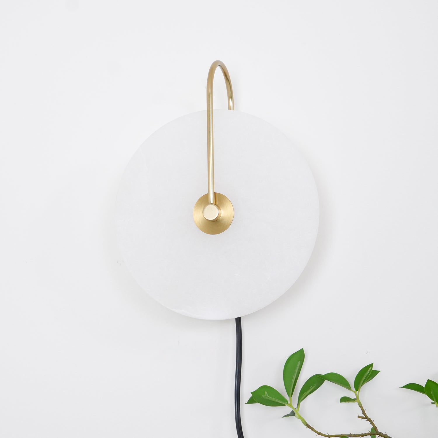 Alabaster LED Plug-In Wall Sconce - Modern Plug in Wall Light Fixture for Bedroom, Living Room & Hallway Lighting