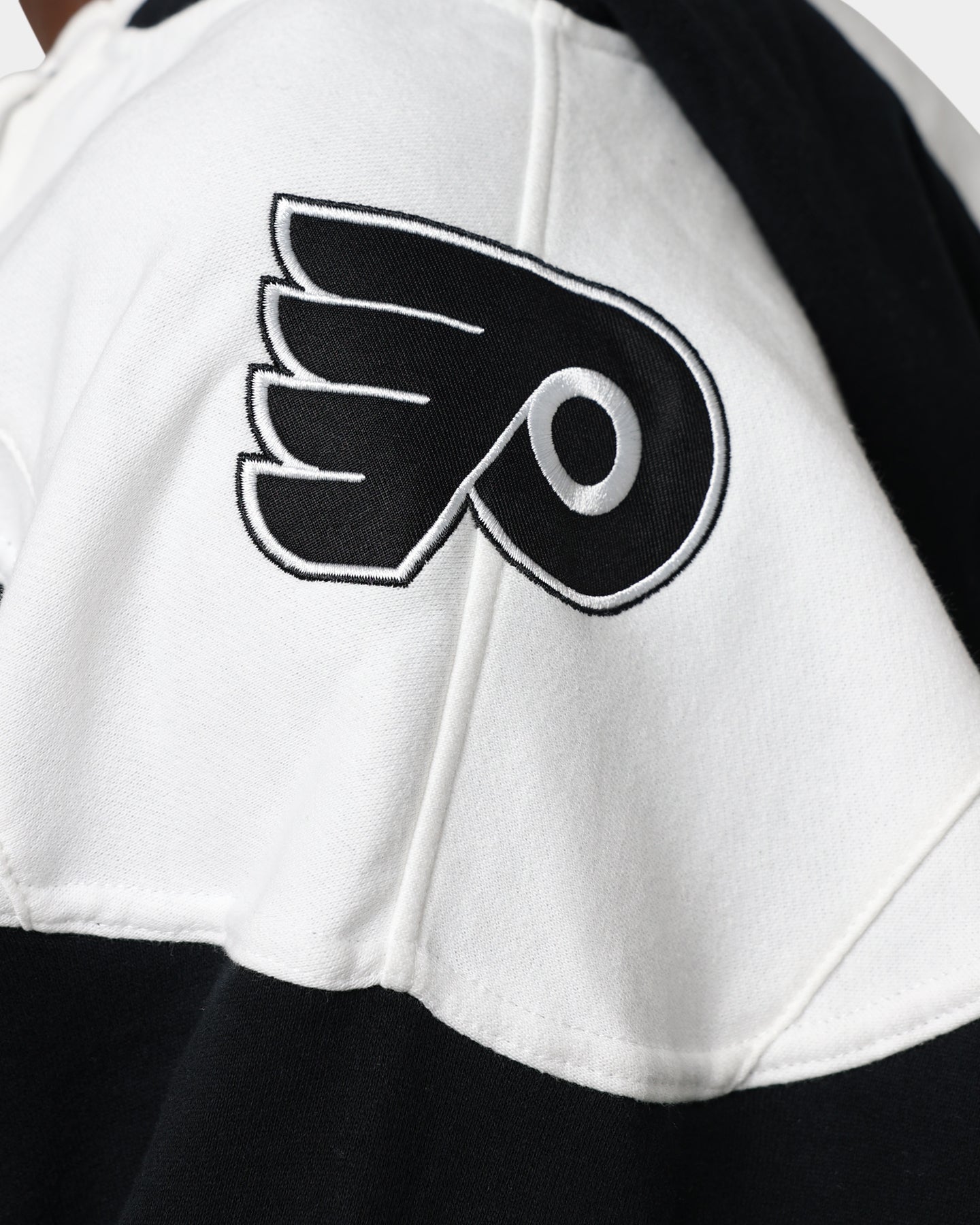 47 Brand Philadelphia Flyers Superior Lacer Hoodie - Men's NHL Team Pullover Sweatshirt with Lace-Up Front | Jet Black | Cozy Winter Wear for Hockey Fans & Game Day Outfits
