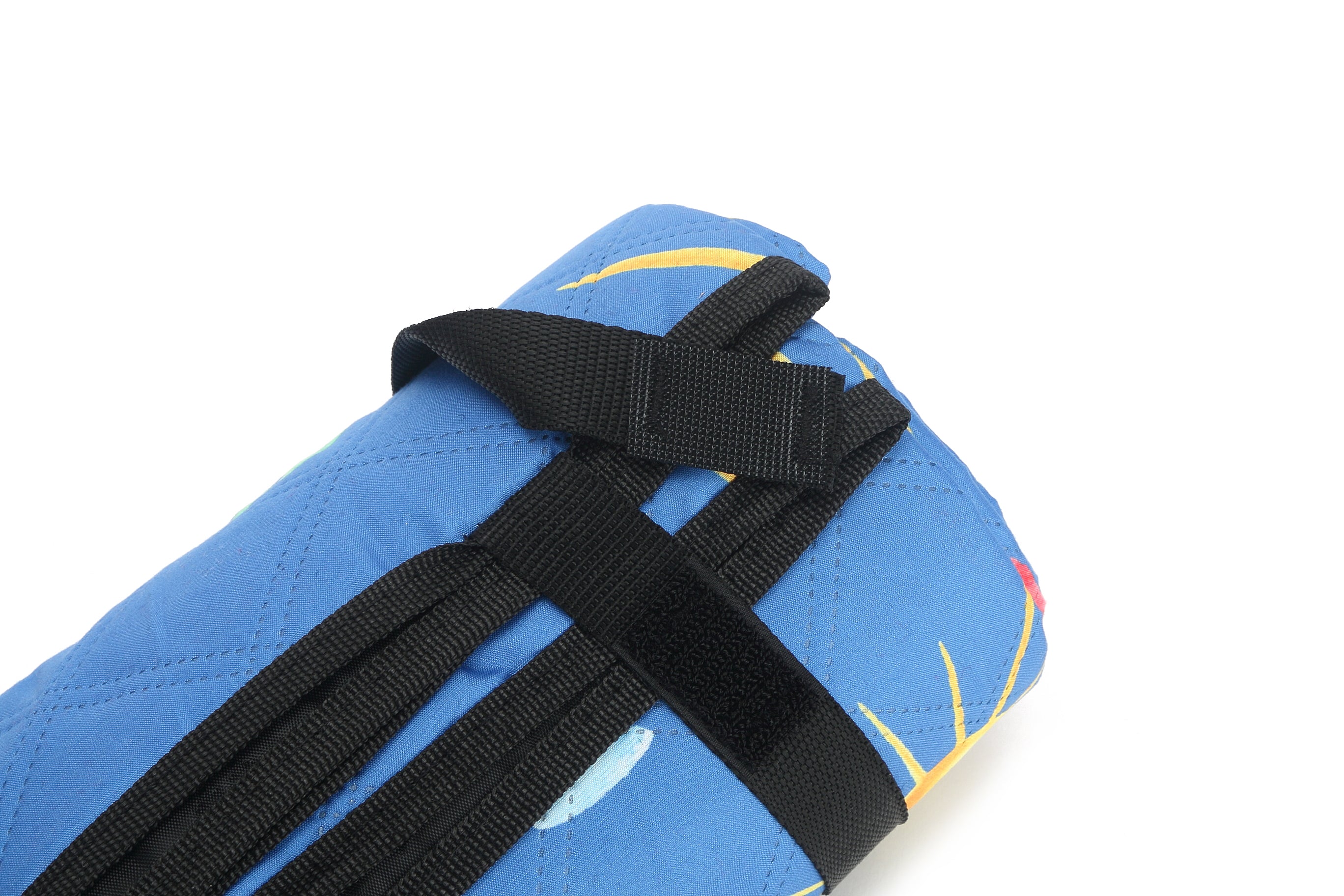 Premium Sand-Free Beach Mat for Summer - Quick Dry & Portable Shave Ice Blue Design - Perfect for Picnics, Camping, and Beach Vacations