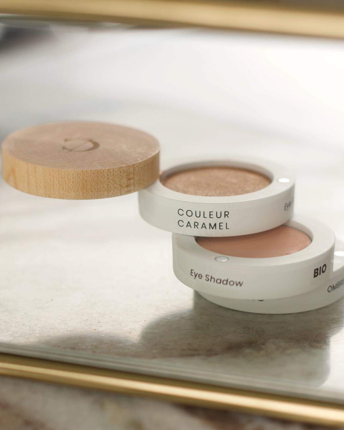 Couleur Caramel Eyeshadow 106 Tiare Nacree - Shimmer Makeup for Day & Night