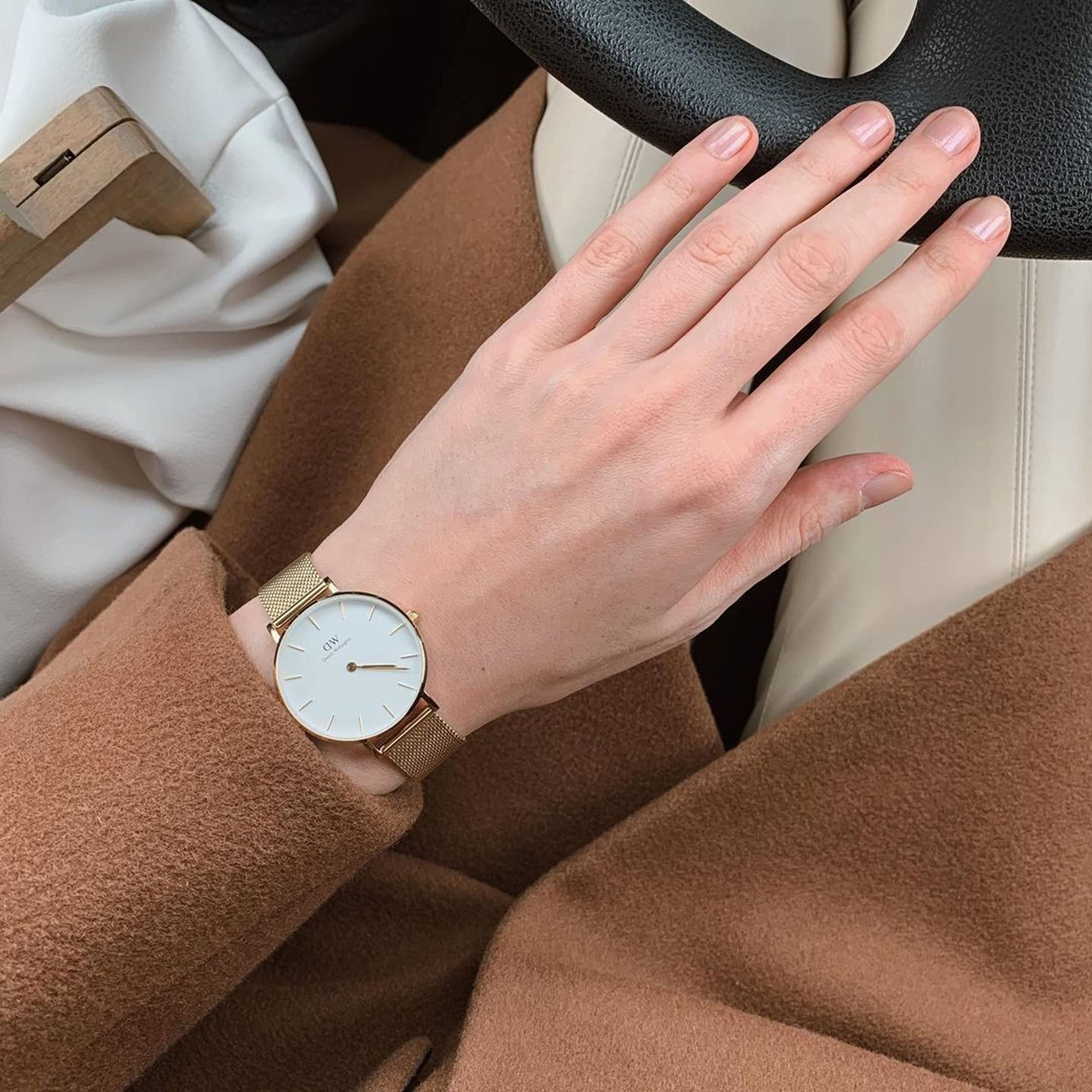 Daniel Wellington Women's Rose Gold Petite Melrose Watch DW00100163 - Elegant & Minimalist Watch for Everyday Wear, Office, and Special Occasions