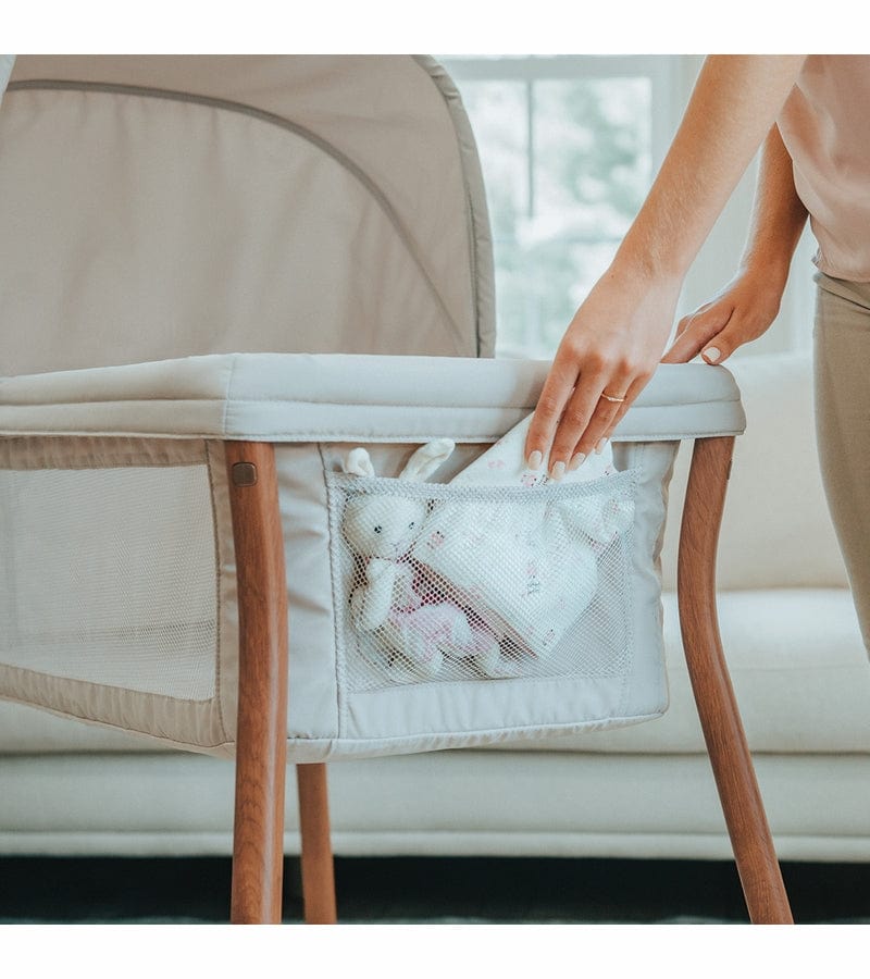 Chicco LullaGo Anywhere LE Portable Bassinet - Lightweight Travel Crib for Newborns & Infants - Perfect for Home, Travel & Outdoor Use
