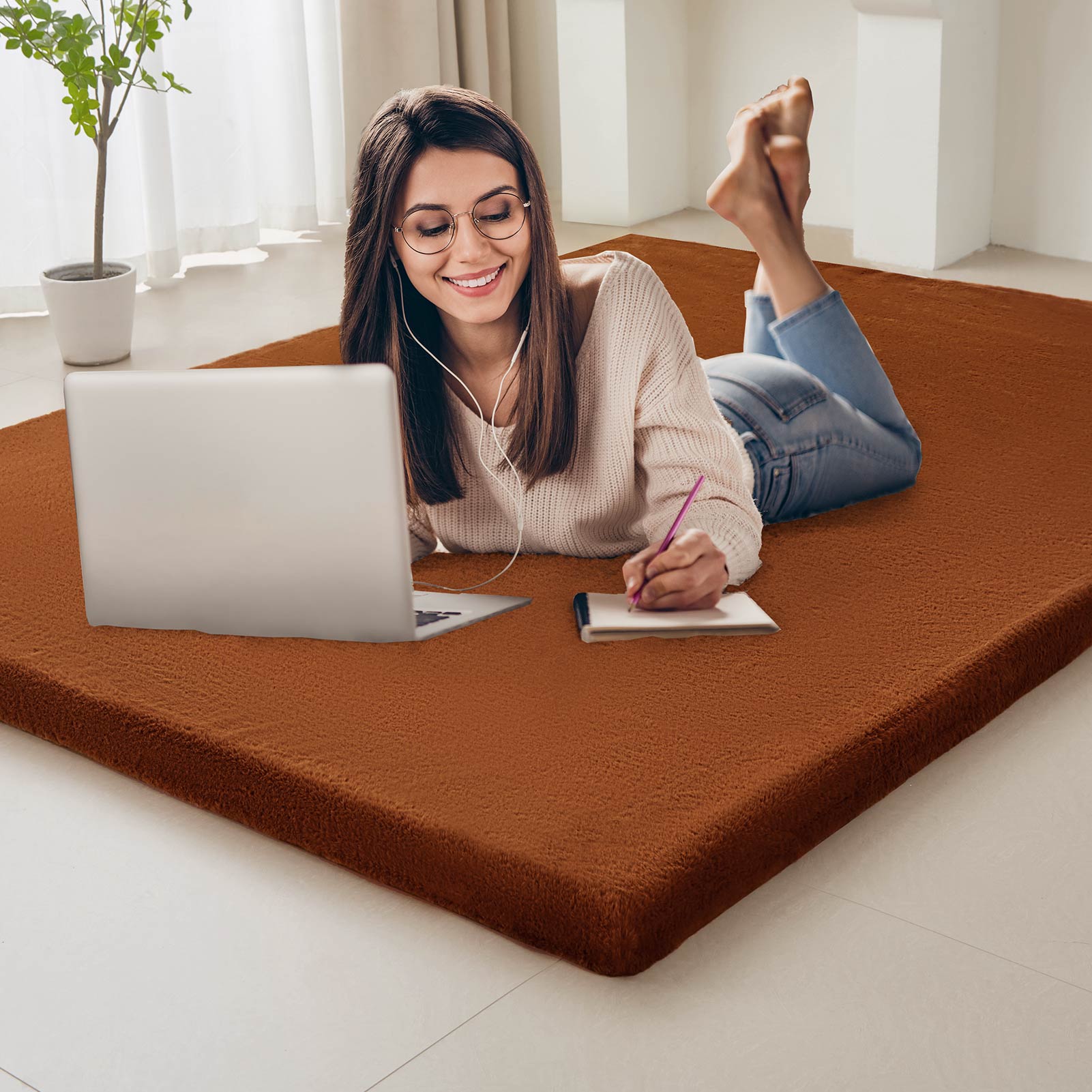MAXYOYO Faux Fur Removable Futon Mattress - Soft Fluffy Couch Bed for Lounging, Napping & Sleeping - Brown - Perfect for Living Room, Bedroom & Guest Room Comfort