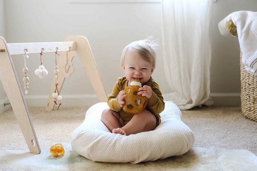 Organic Snuggle Me Infant Lounger - Soft & Safe Baby Puddle Pad for Newborns & Toddlers - Perfect for Napping, Playtime & Travel