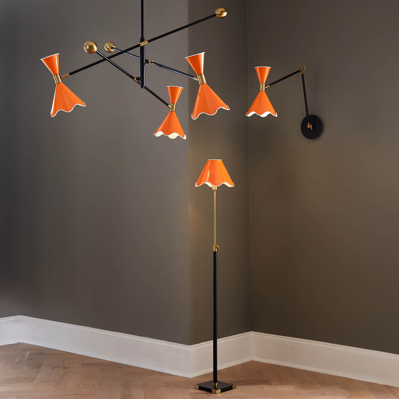 Ripple Articulating Sconce Wall Light - Adjustable Modern Wall Lamp for Bedroom, Living Room & Hallway - Perfect for Reading, Accent Lighting & Home Decor