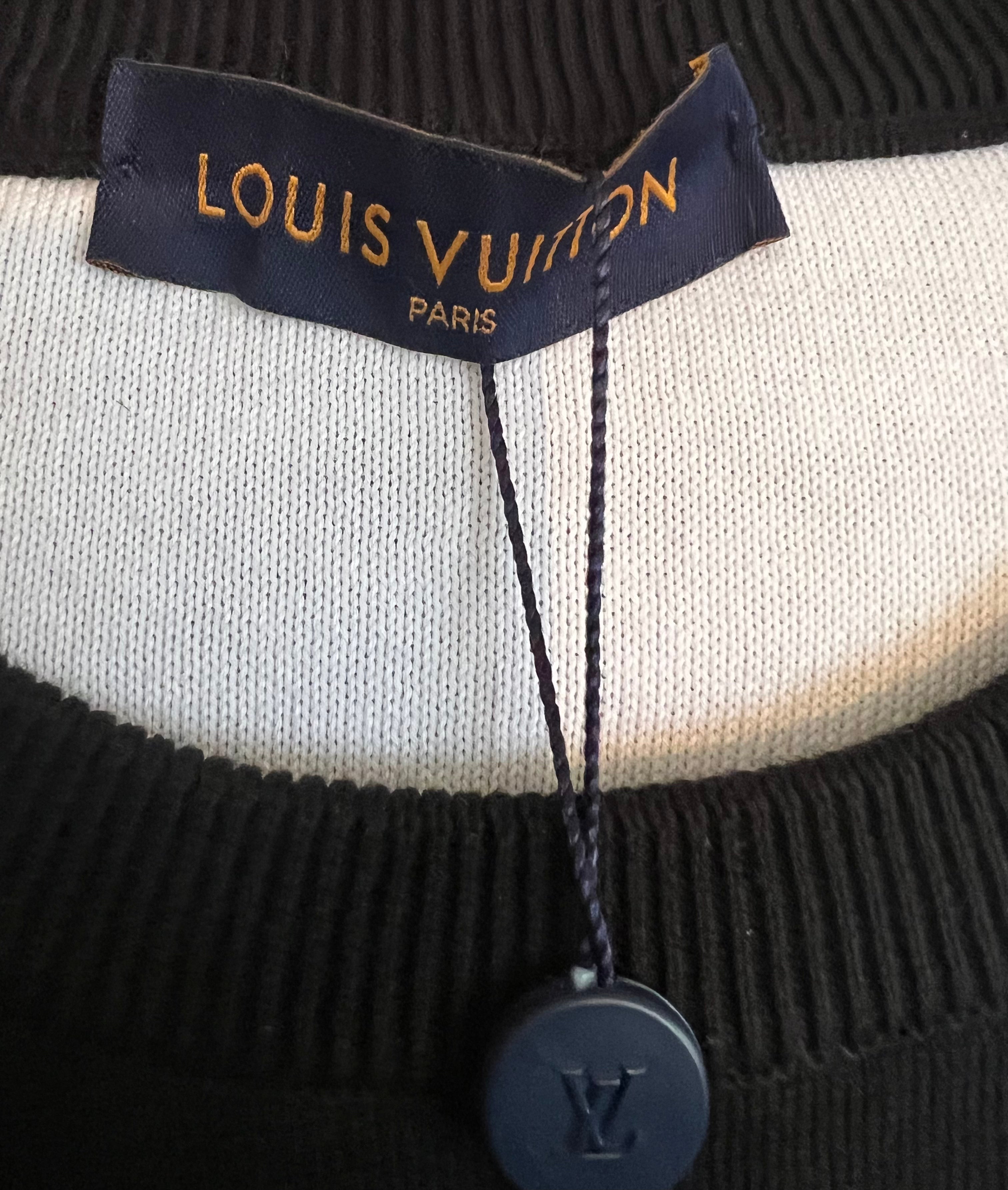Louis Vuitton Black & White Monogram Degrade Crewneck Sweater for Men - Size Large (L) - Luxury Cashmere Pullover for Casual Wear & Stylish Outfits