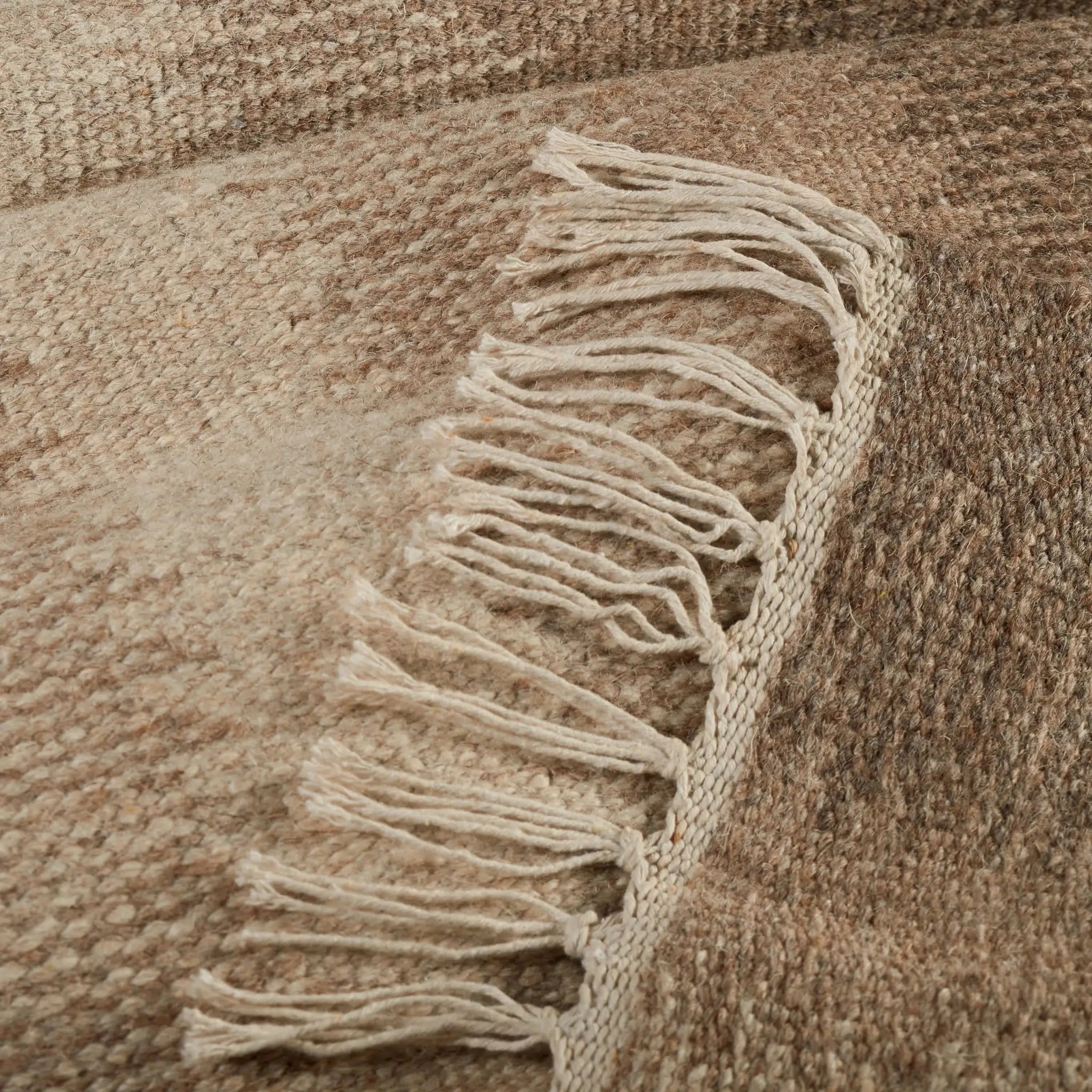 Dash & Albert Ronan Ikat Handwoven Wool Rug - Stylish & Durable Area Rug for Living Room, Bedroom, or Office Decor