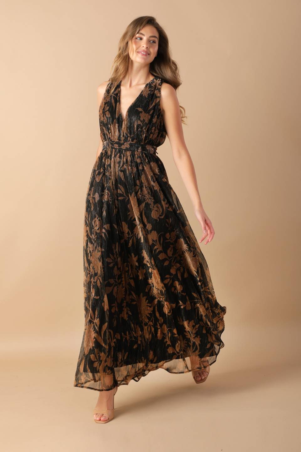 EVERYDAY HUSTLE WOVEN PLEATED MAXI DRESS - Women's Flowy Boho Long Dress for Casual Wear, Beach & Summer Outfits