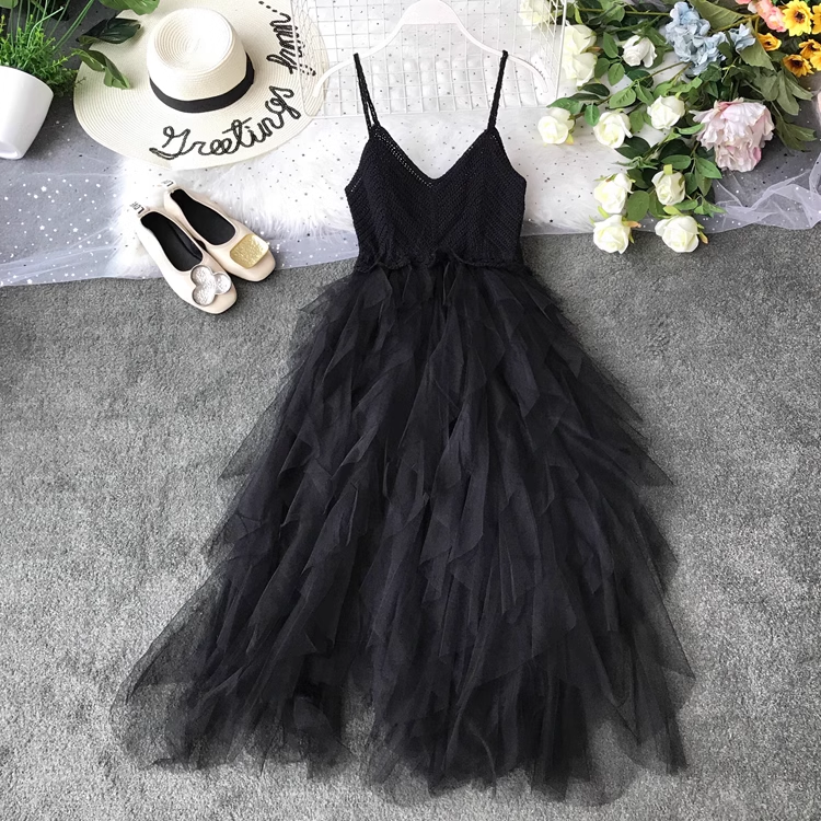Elegant French Knit V-Neck Open Back Dress with Asymmetrical Mesh Cake Skirt - Perfect for Cocktail Parties, Date Nights & Special Occasions