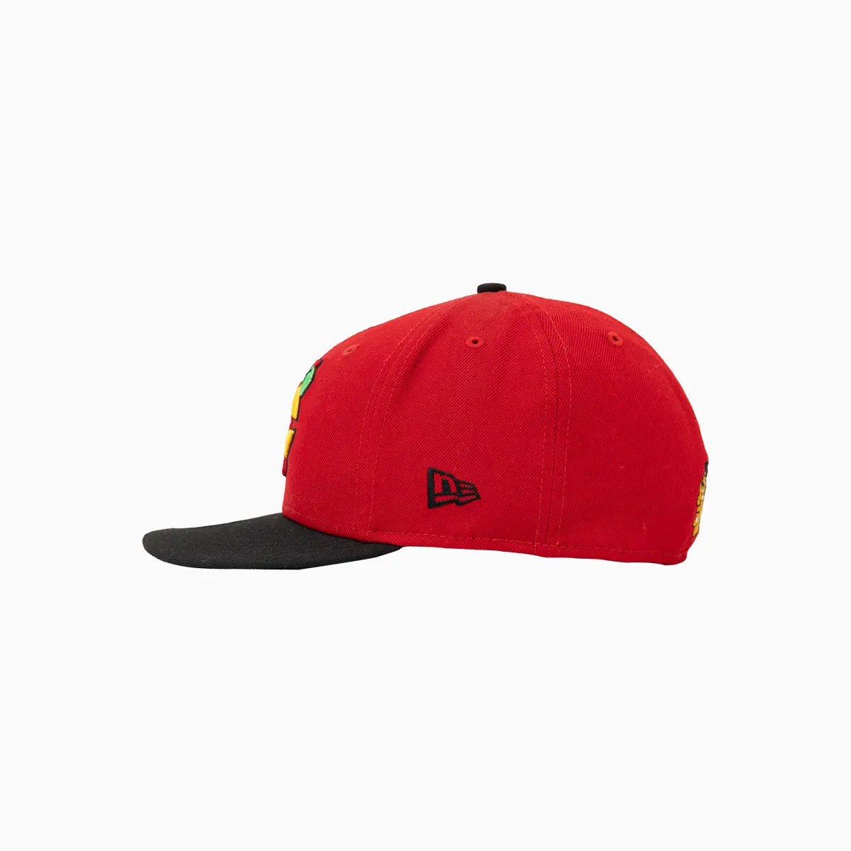Chicago Blackhawks NHL 59FIFTY Fitted Hat - Official Snapback Cap for Men & Women - Perfect for Hockey Games, Sports Events & Streetwear Fashion