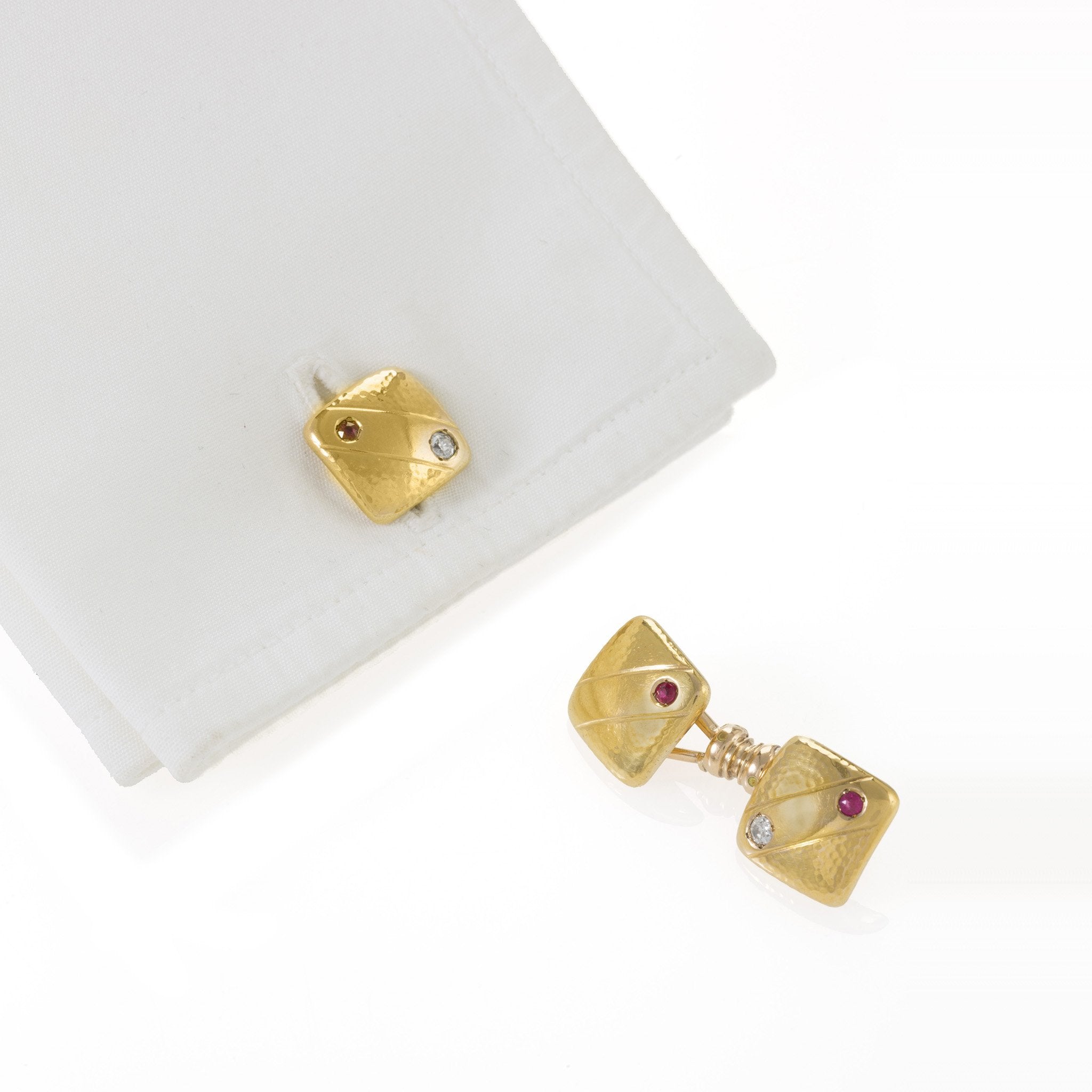 Exquisite Ruby and Diamond Gold Square Cufflinks for Men - Luxury Wedding, Formal & Business Attire Accessories