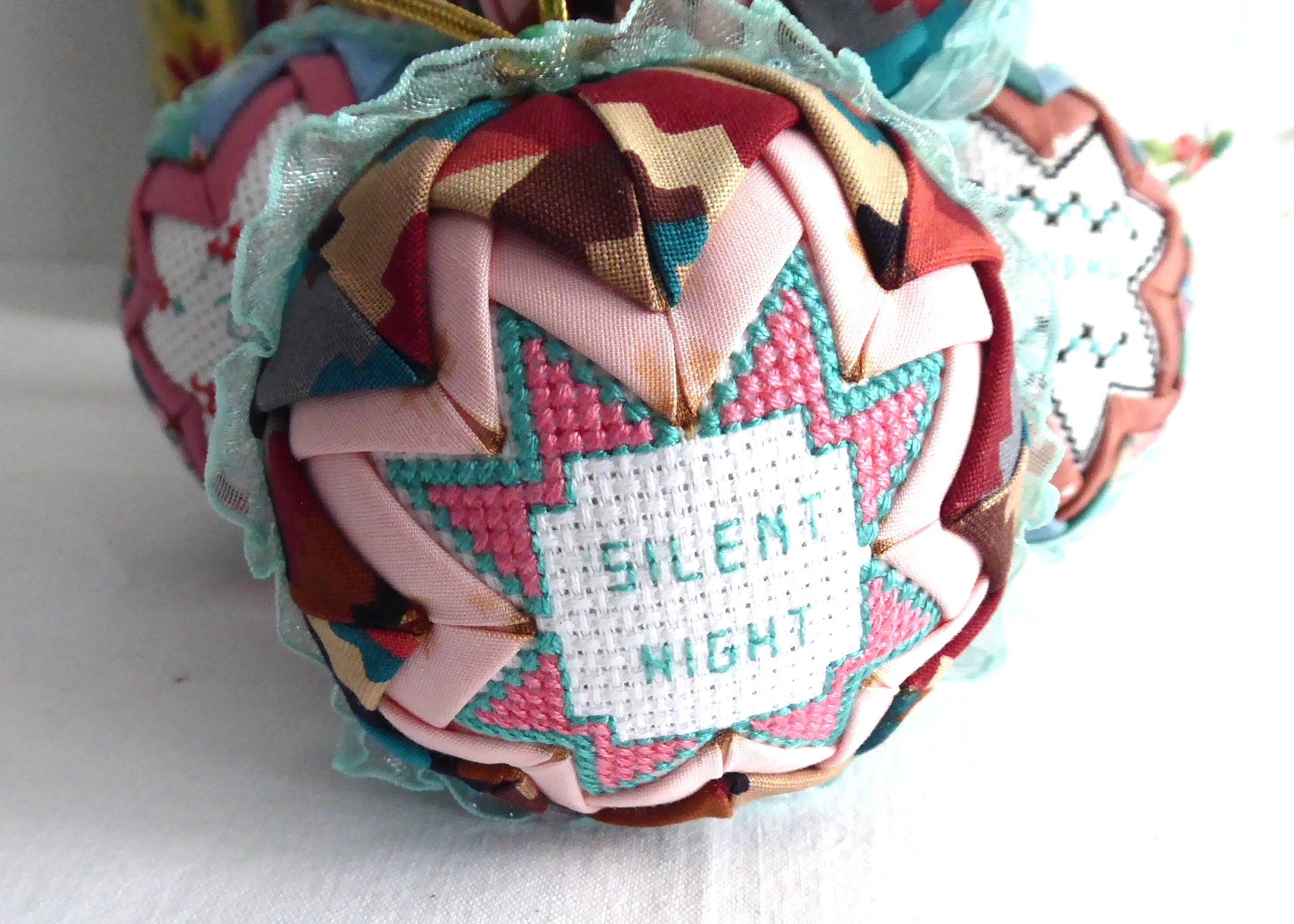 Handmade Cross Stitch Christmas Ornaments Set of 5 - Aqua, Salmon Pink & Burgundy Patchwork Decorations for Holiday Tree, Gift Giving & Festive Home Decor