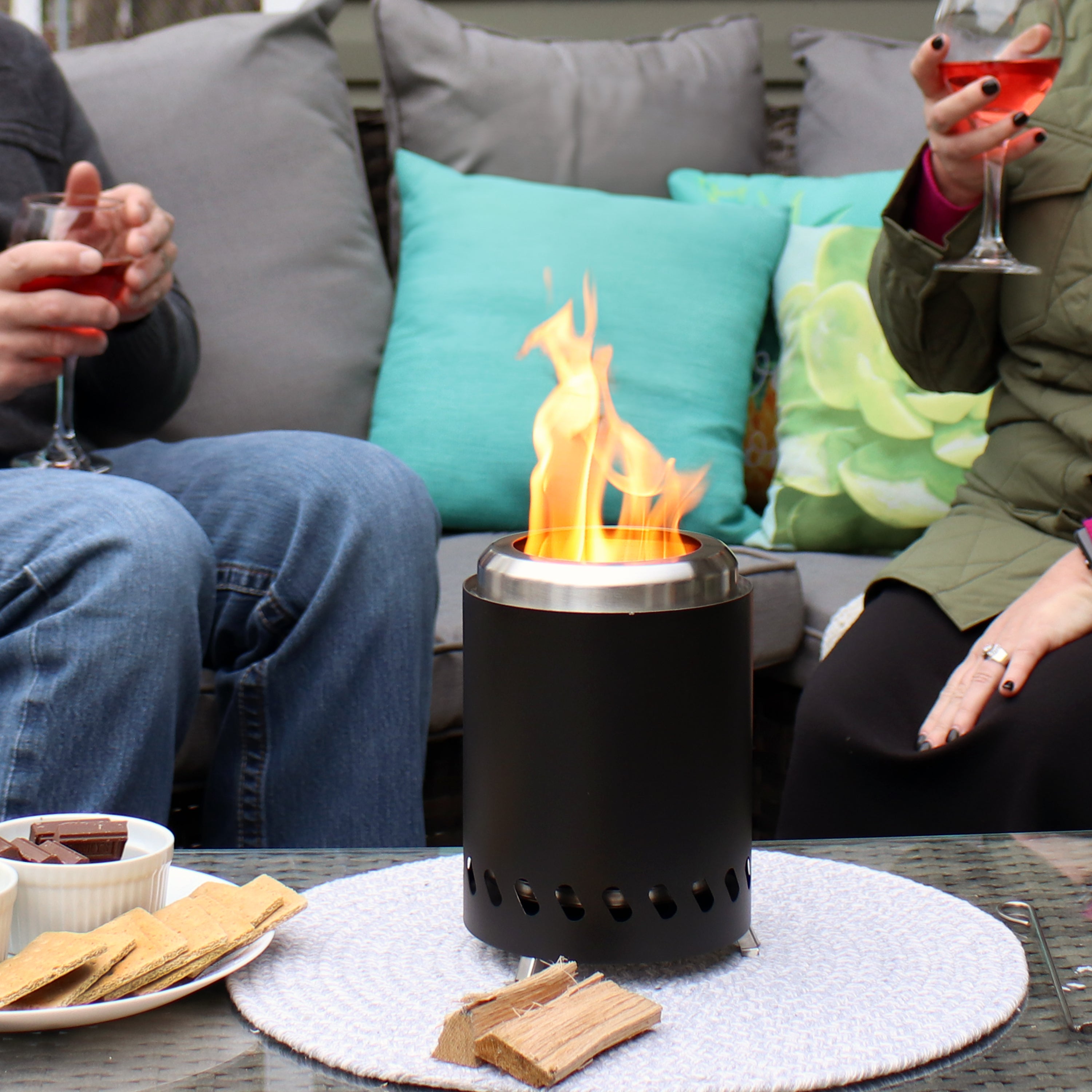 Sunnydaze Portable Tabletop Smokeless Fire Pit with Carry Bag & Poker - Perfect for Camping, Backyard, Patio & Outdoor Gatherings
