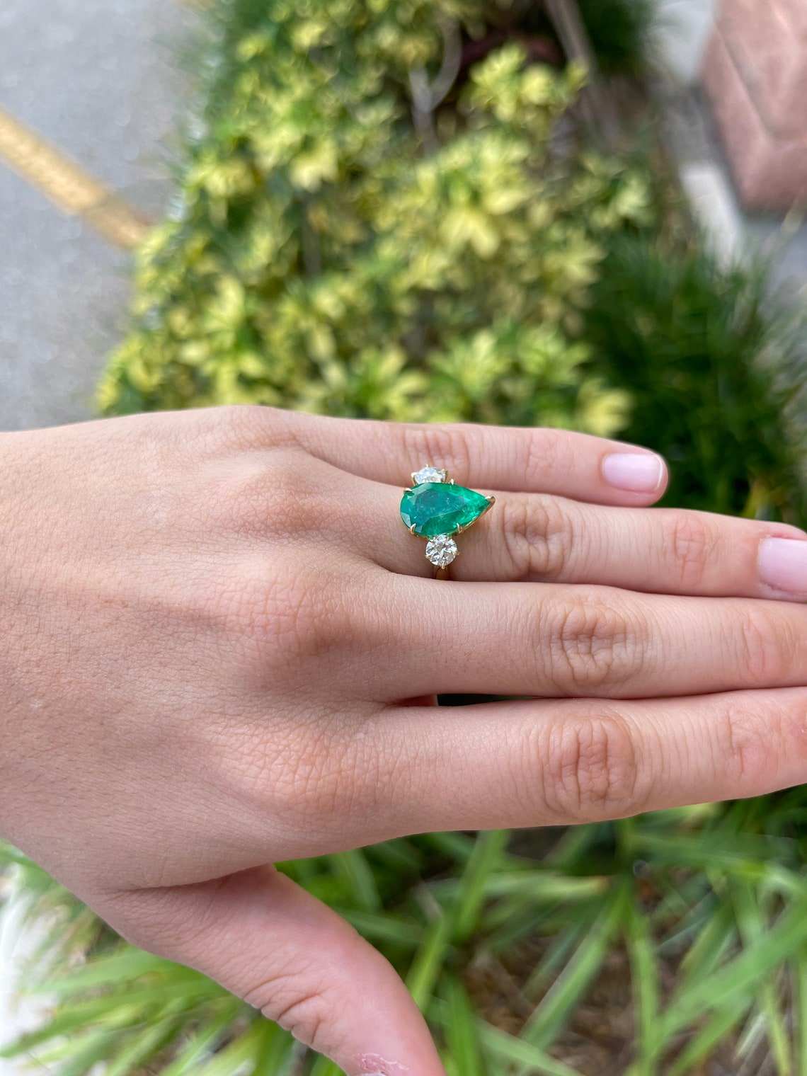 6.68tcw 18K Gold Vivid Green Pear Colombian Emerald & Old Euro Diamond Three Stone Engagement Ring - Perfect for Wedding, Anniversary & Special Occasion Gifts