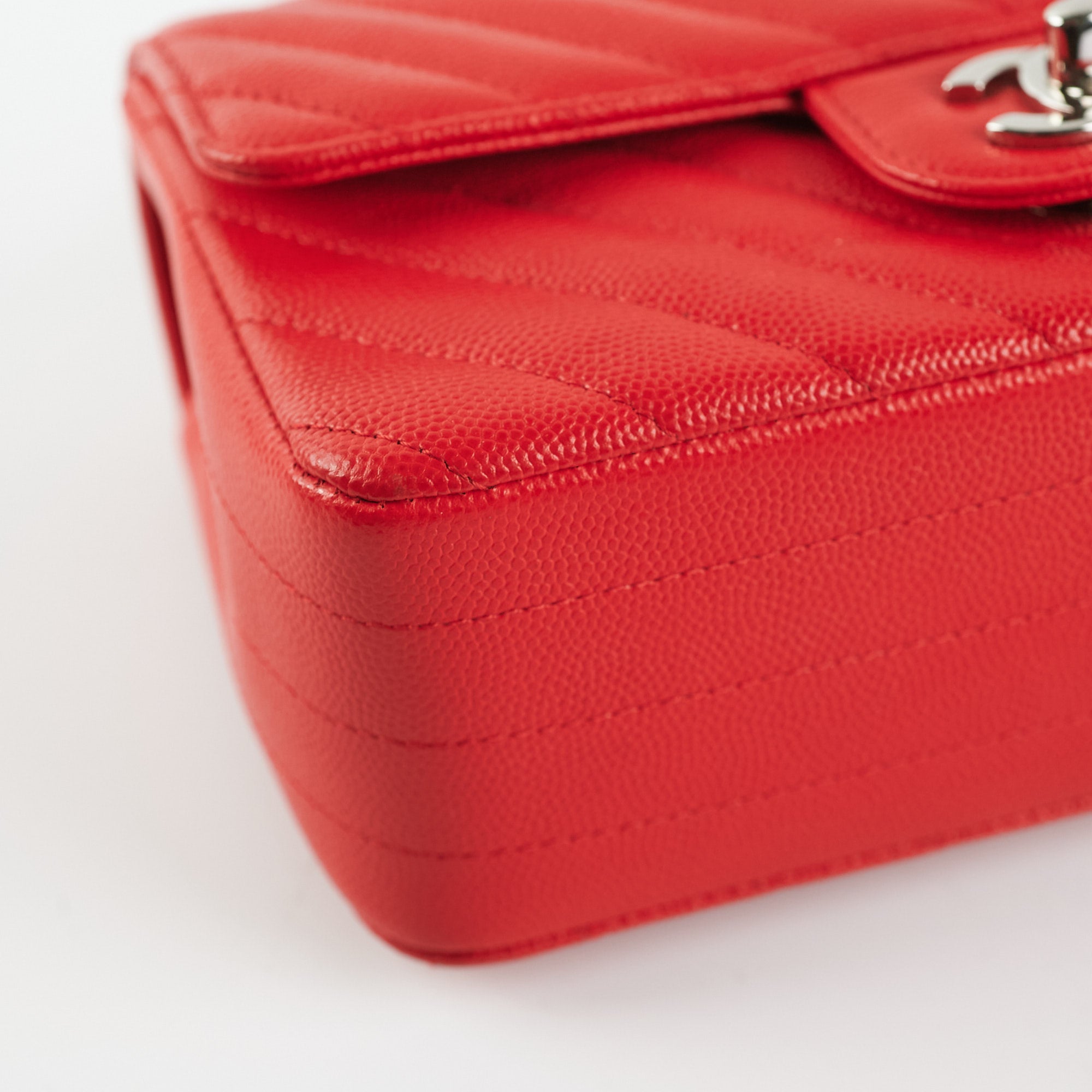 Chanel Mini Rectangular Flap Bag in Caviar Leather - Classic Red Luxury Crossbody Purse for Women | Perfect for Evening Parties, Date Nights & Special Occasions