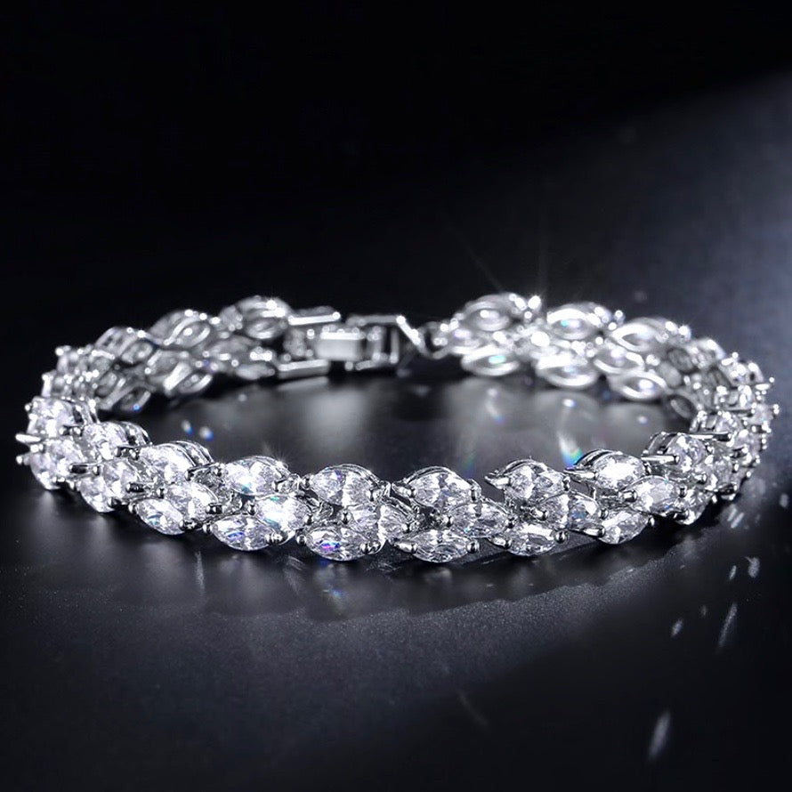 Harmony Cubic Zirconia Bridal Jewelry Set - 3 Piece Wedding Jewelry Collection in Silver & Gold | Perfect for Brides, Bridesmaids, and Wedding Guests
