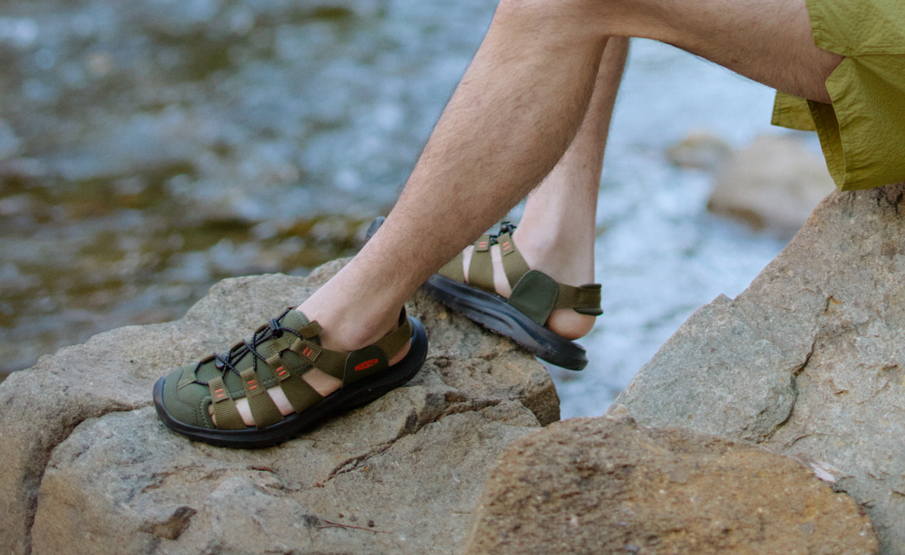 Men's Seanik H2 Sandal - Waterproof Hiking Shoes for Outdoor Adventures | Forest Night/Dark Olive | Perfect for Trail Running, Camping & Beach Walking