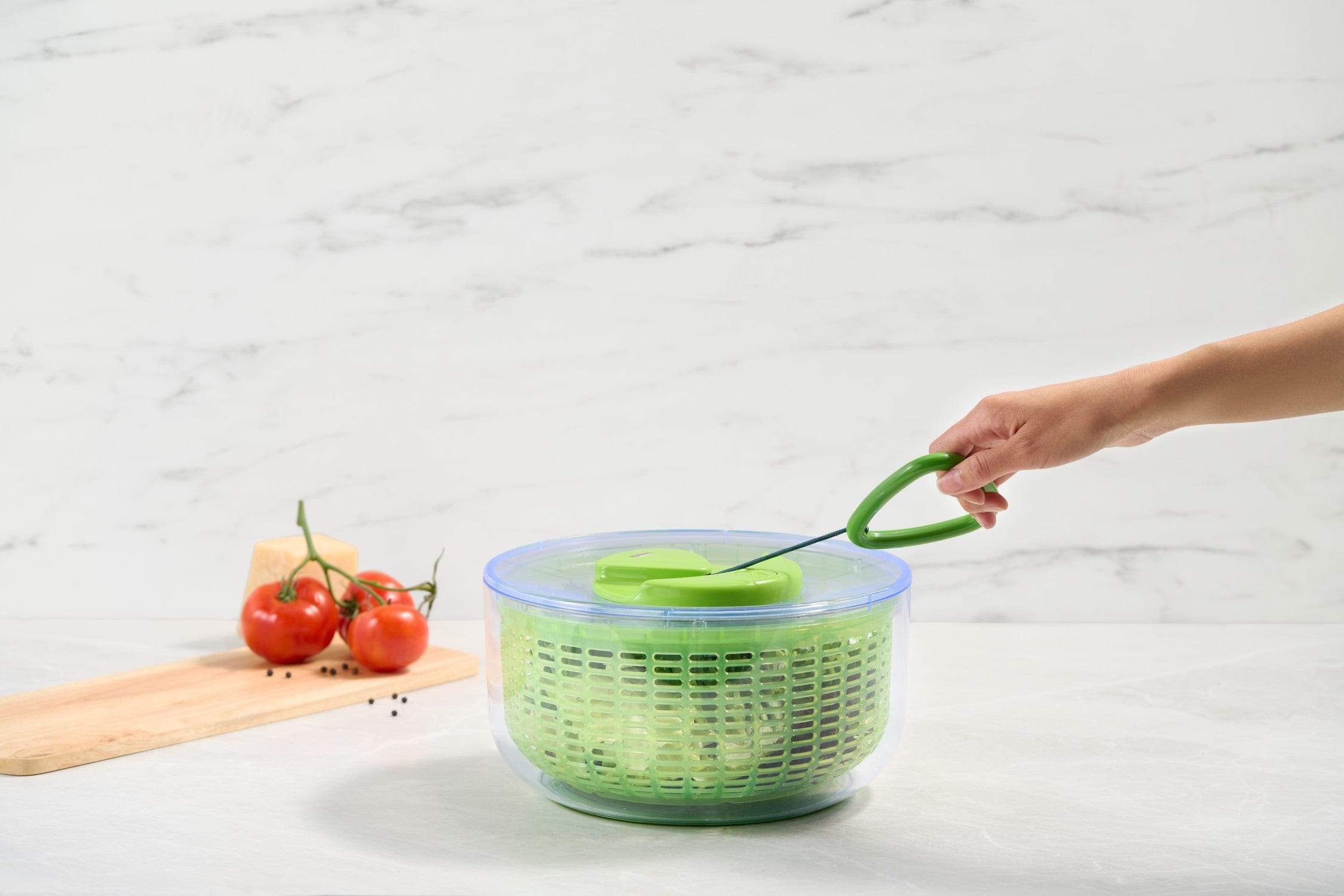 Zyliss Easy Spin Salad Spinner - Large Kitchen Gadget for Washing & Drying Lettuce, Greens, Herbs - Perfect for Meal Prep, Healthy Eating & Fresh Salads