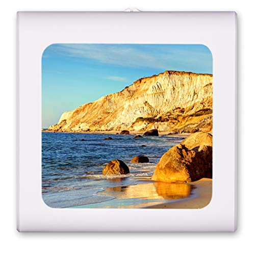 White Rock Cliff Beachside