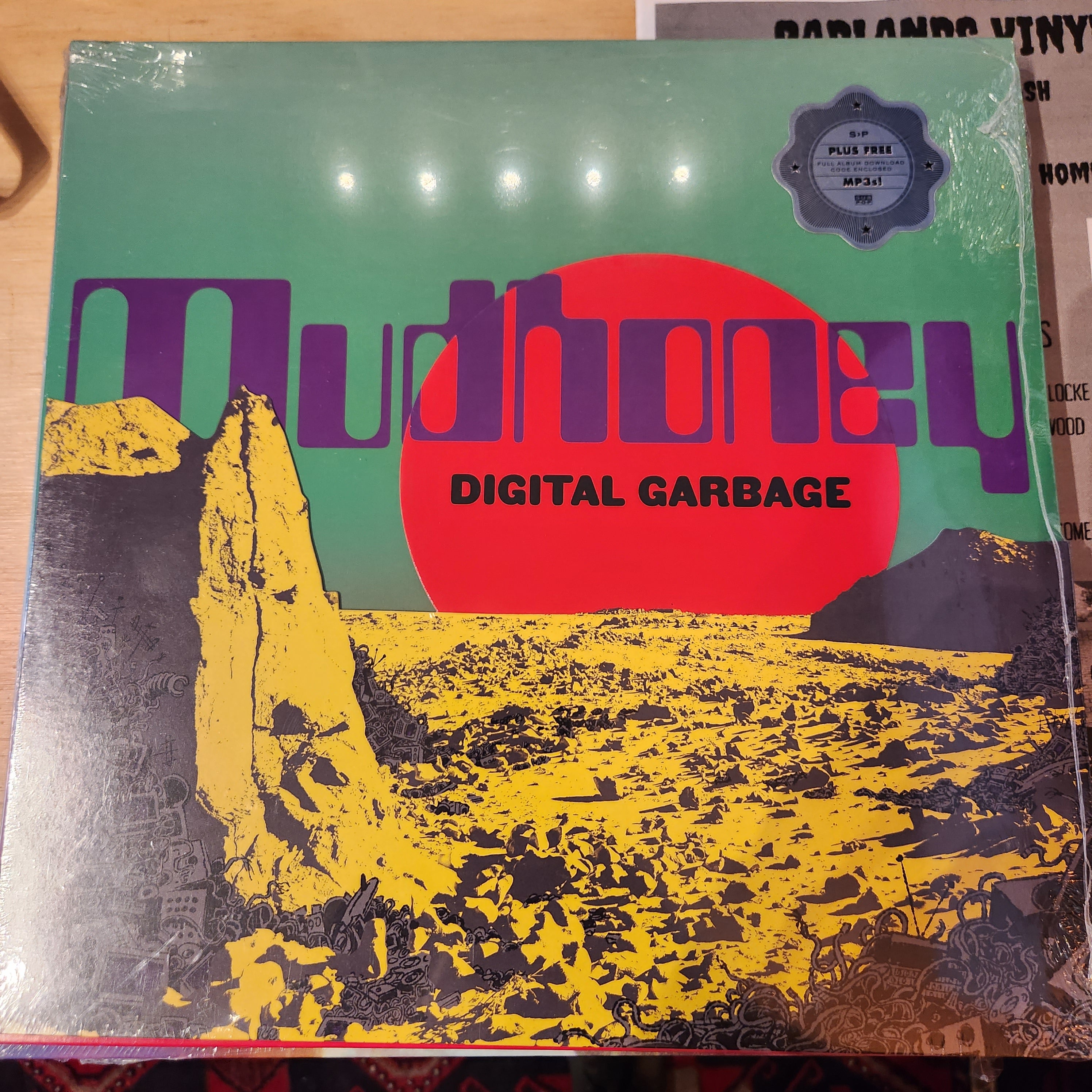 Mudhoney Digital Garbage Vinyl LP Record - Limited Edition Alternative Rock Music Album for Collectors & Audiophiles - Perfect for Home Listening, Music Collections & Gift Giving