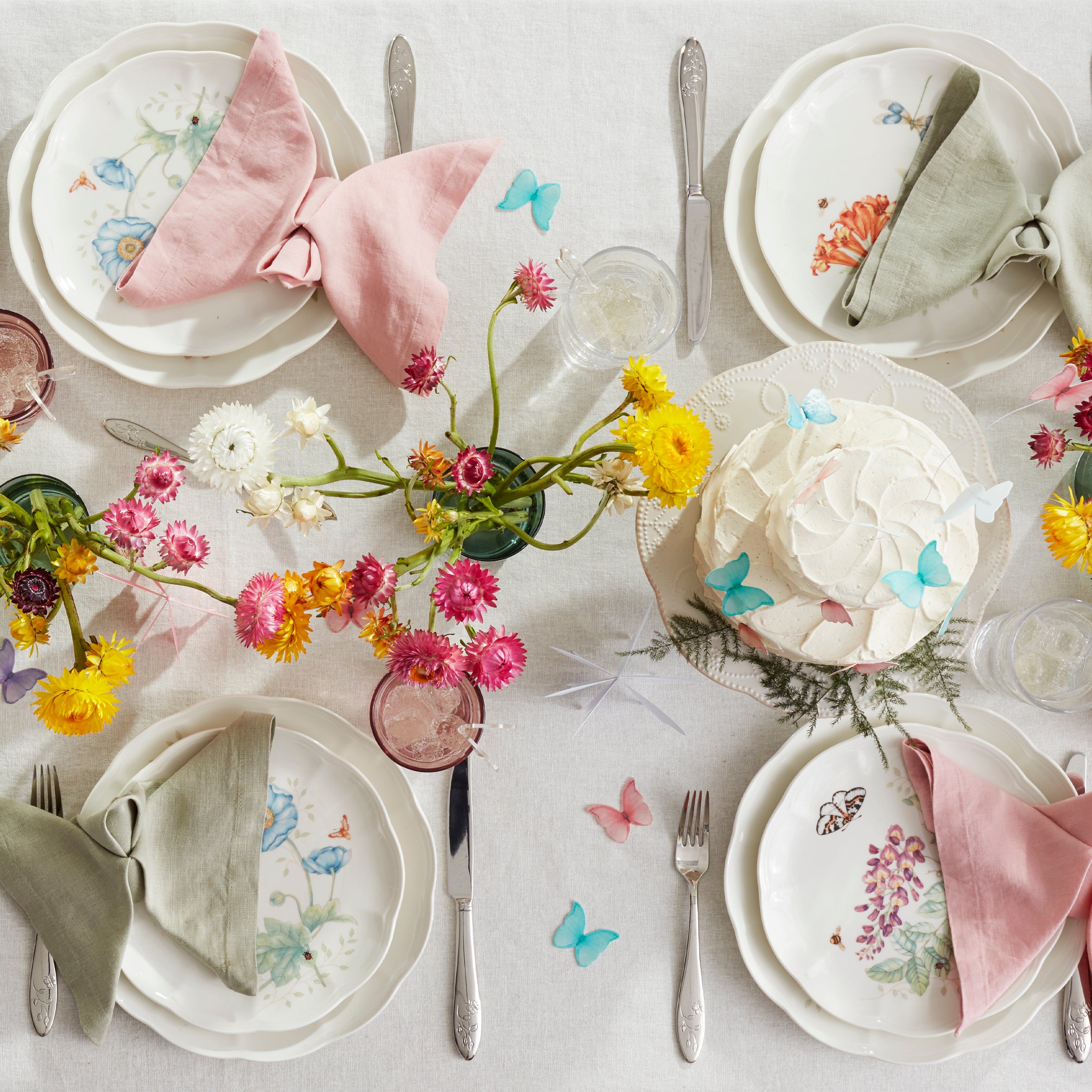 Butterfly Meadow 28-Piece Dinnerware Set - Porcelain Plates, Bowls & Mugs for Family Dining, Dinner Parties & Everyday Use
