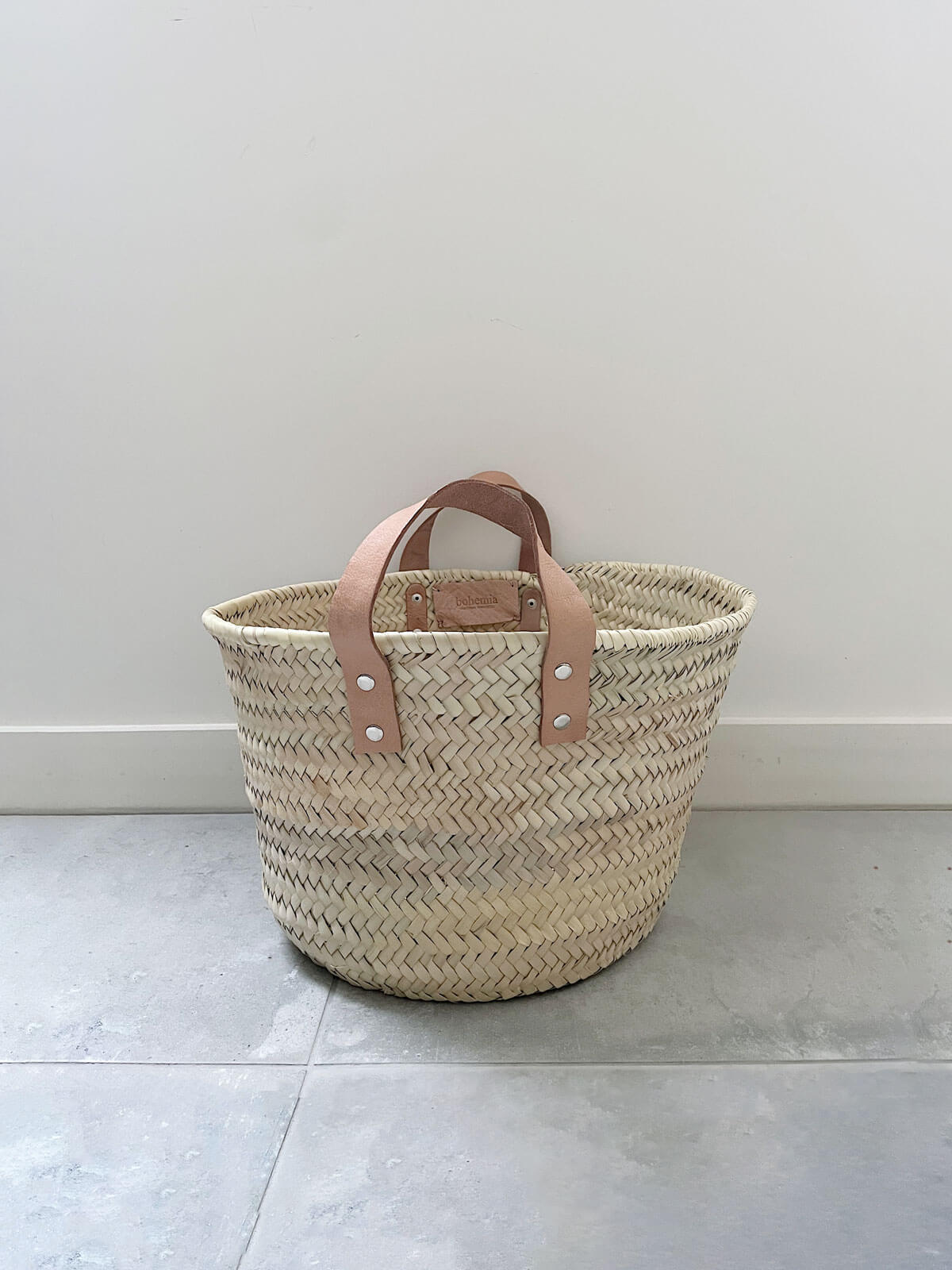 Round Leather Handle Storage Basket - Stylish Woven Organizer for Home, Office & Nursery - Perfect for Toys, Blankets, Books & More