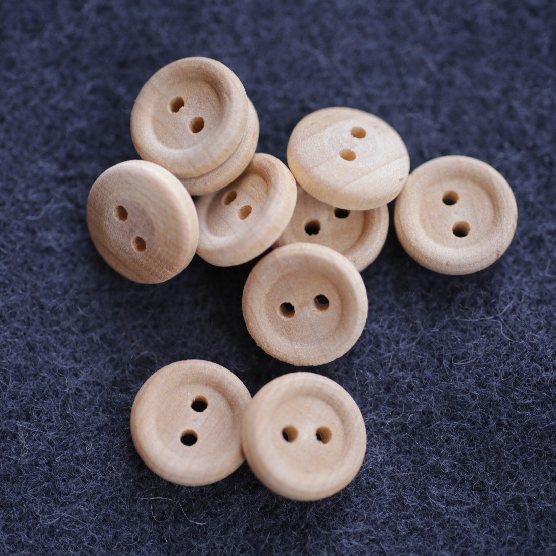 10pcs Natural Wooden Buttons for Sewing & Crafts - DIY Clothing, Scrapbooking, Home Decor & Gifts