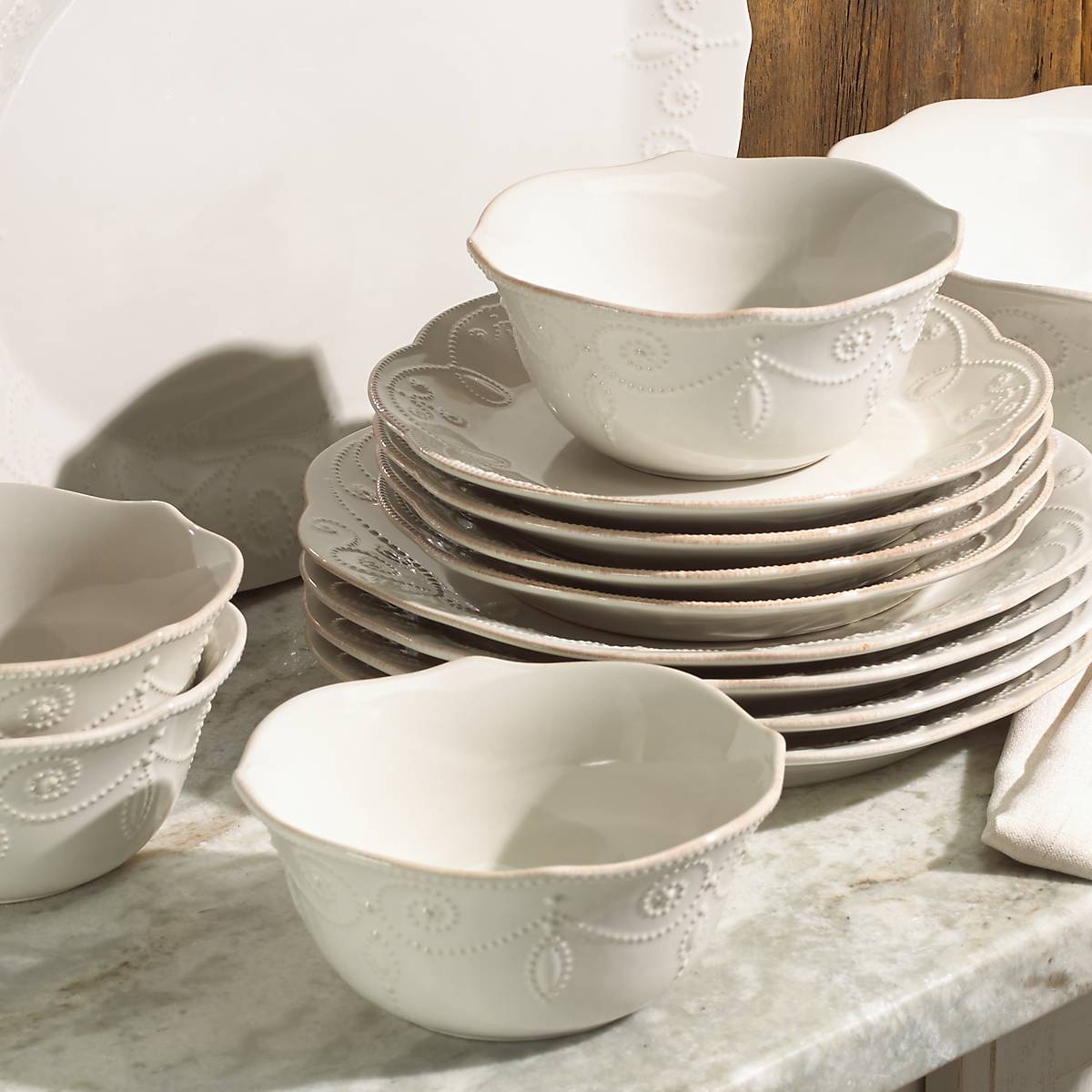 French Pearl White 12-Piece Dinnerware Set - Elegant Porcelain Tableware for Formal Dining, Dinner Parties & Special Occasions