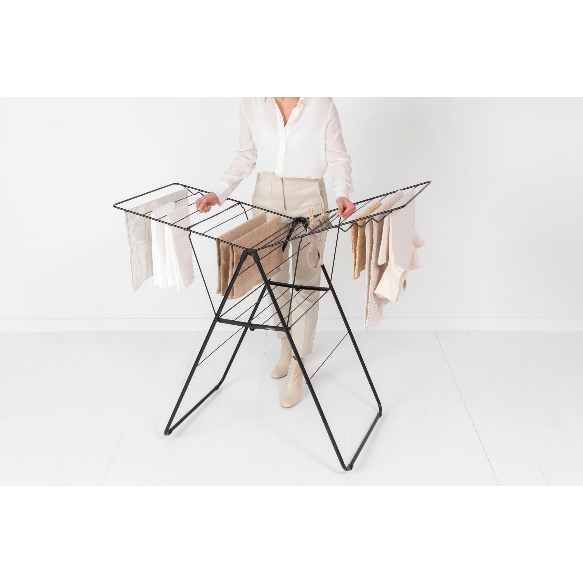 20 Meters Black HangOn Drying Rack for Clothes - Space Saving Laundry Rack for Apartments, Balcony & Outdoor Use