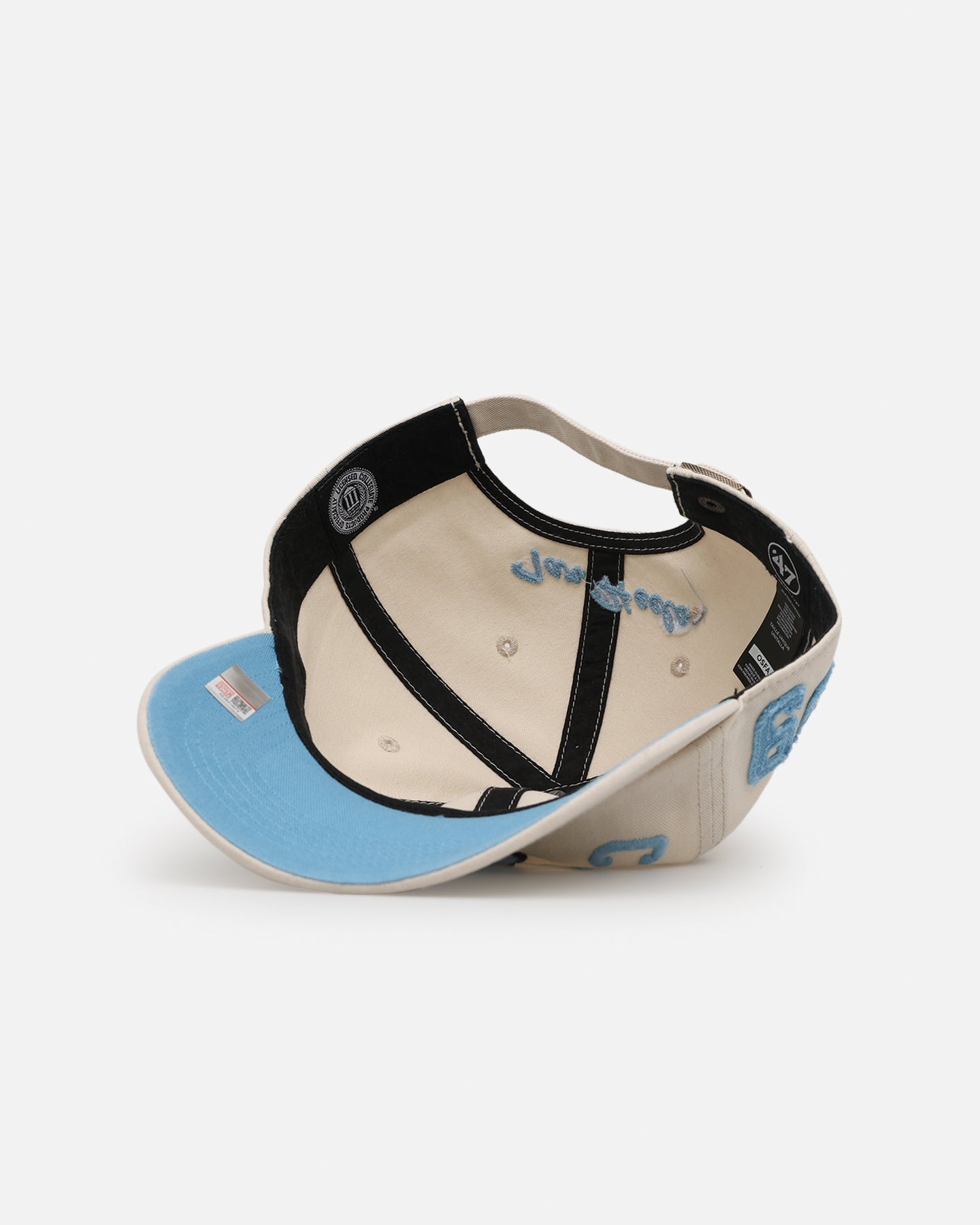 47 Brand University of North Carolina Tar Heels Adjustable Strapback Sand Hat - Official NCAA Licensed, Comfortable Baseball Cap for Men & Women - Perfect for Game Day, Tailgating and Casual Wear