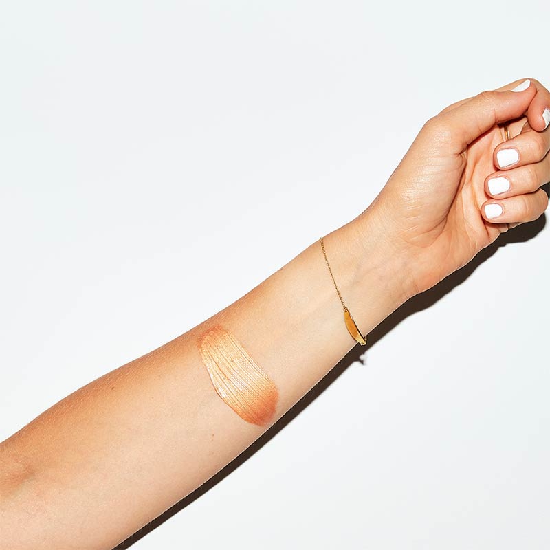 Bare by Vogue Liquid Body Illuminator - Shimmering Highlighter for Face & Body - Perfect for Parties, Weddings & Beach Glow