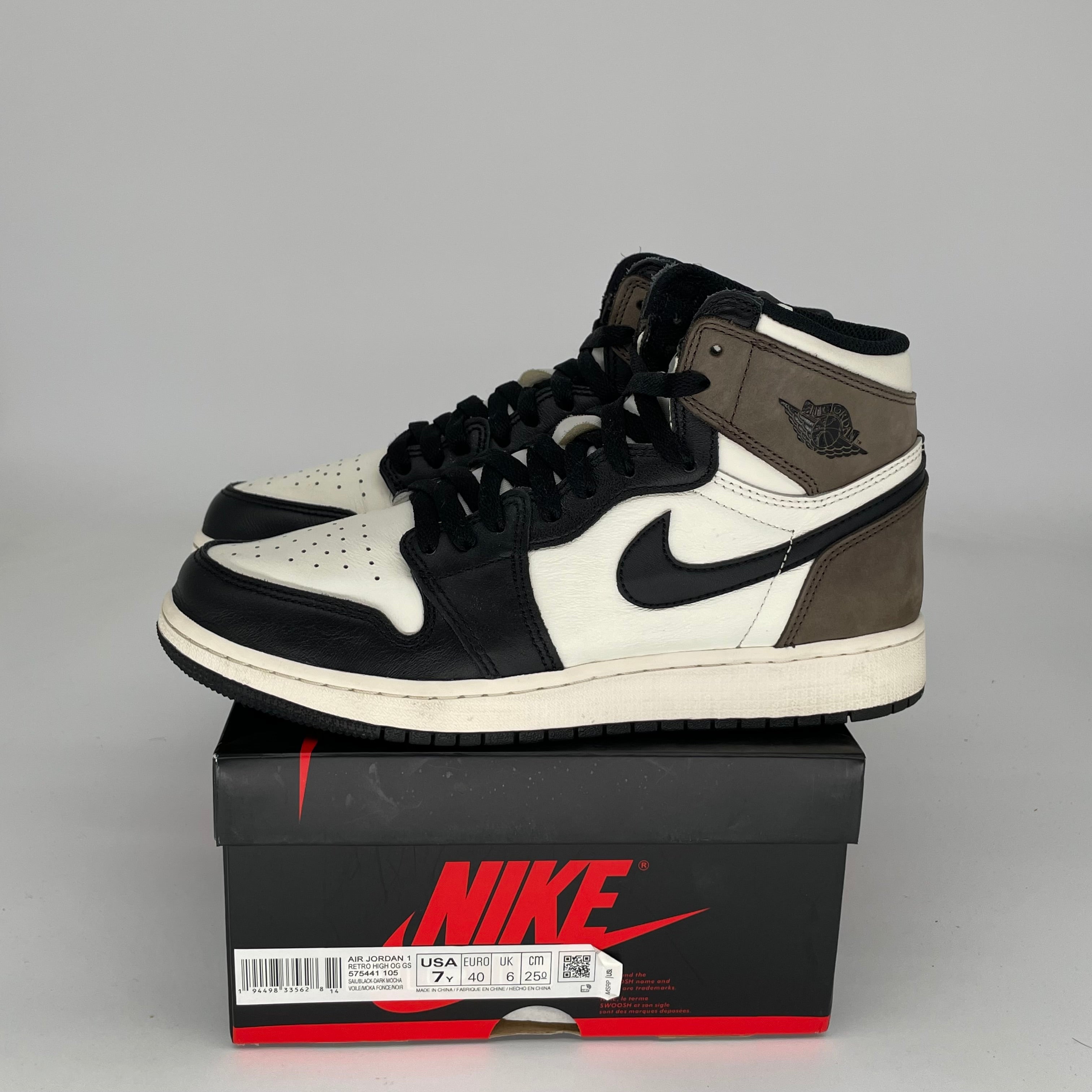 AIR JORDAN 1 DARK MOCHA Sneakers - Size 7Y (575441-105) - Men's/Women's High-Top Basketball Shoes for Casual Wear & Street Style