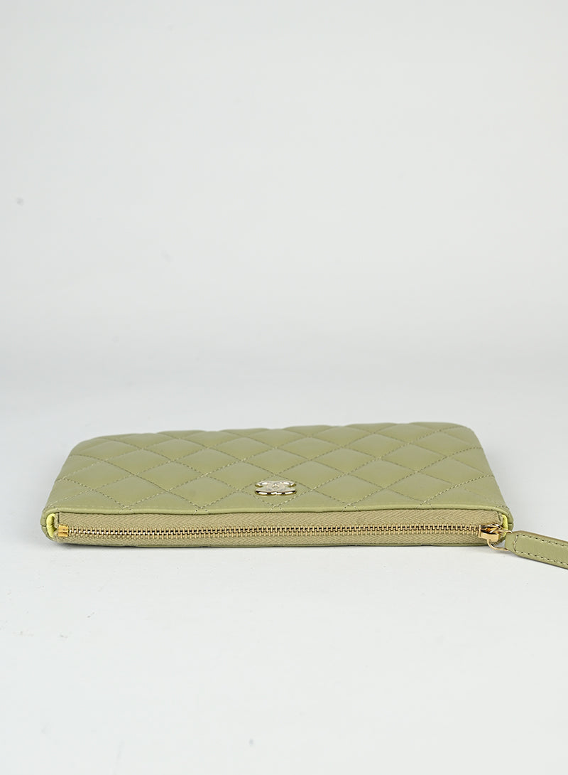Chanel Green Sage Leather Pochette Bag - Elegant Crossbody Clutch for Women, Perfect for Parties & Evening Events
