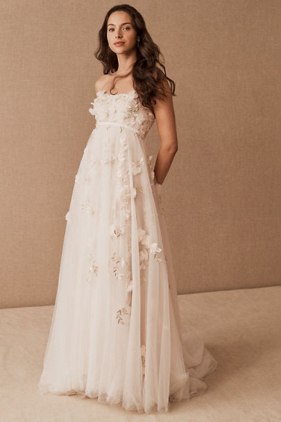 BHLDN Wtoo Tippi Wedding Gown - Elegant Lace Bridal Dress for Bride, Perfect for Beach, Garden & Outdoor Ceremonies