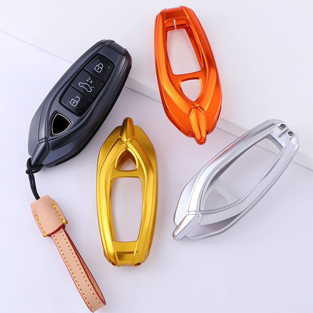 Premium Aluminum Key Fob Case Cover for Lamborghini Urus 2018-2020 - Durable Metal Keychain in Gold Finish | Perfect Car Key Protection & Luxury Accessory for Your Lamborghini SUV