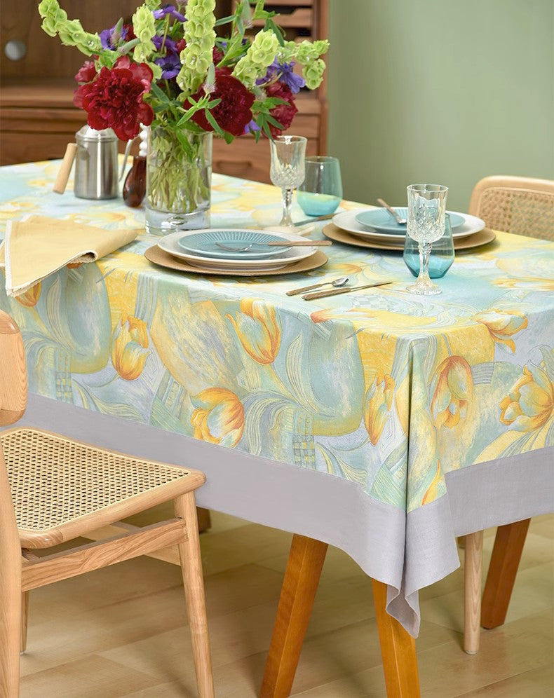 Country Farmhouse Tablecloth - Extra Large Rectangle Dining Table Cover with Tulip Flowers, Rustic Kitchen Tablecloth for Round or Square Tables | Perfect for Farmhouse Decor, Dinner Parties & Holiday Gatherings