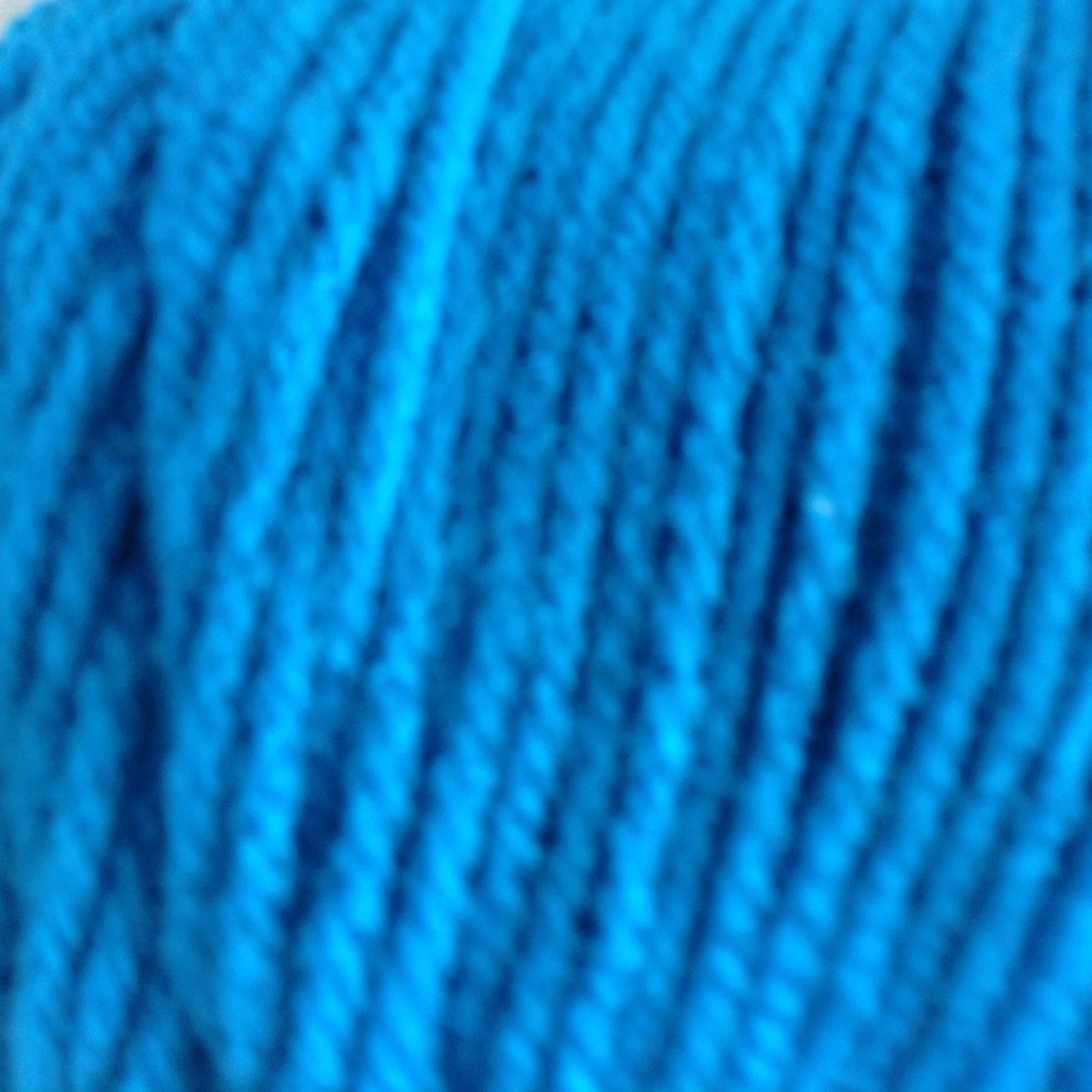 Red Heart Super Saver Yarn - Soft Acrylic Knitting & Crochet Yarn (7 oz) - Perfect for Blankets, Scarves, and DIY Crafts - Great for Beginners and Advanced Knitters