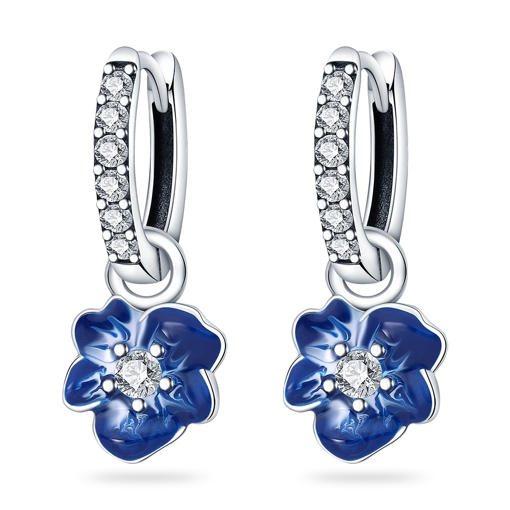 Cute Bee Earrings for Girls - Gold Plated Dainty Honeycomb Jewelry Gift for Women & Teens - Perfect for Everyday Wear, Parties & Gifts