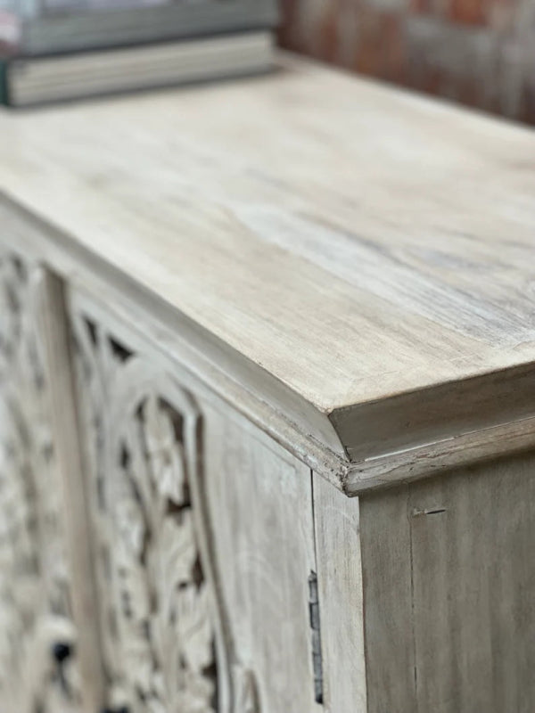 White Carved Solid Wood Sideboard Buffet Table with 4 Doors - Perfect for Dining Room Storage & Rustic Home Decor
