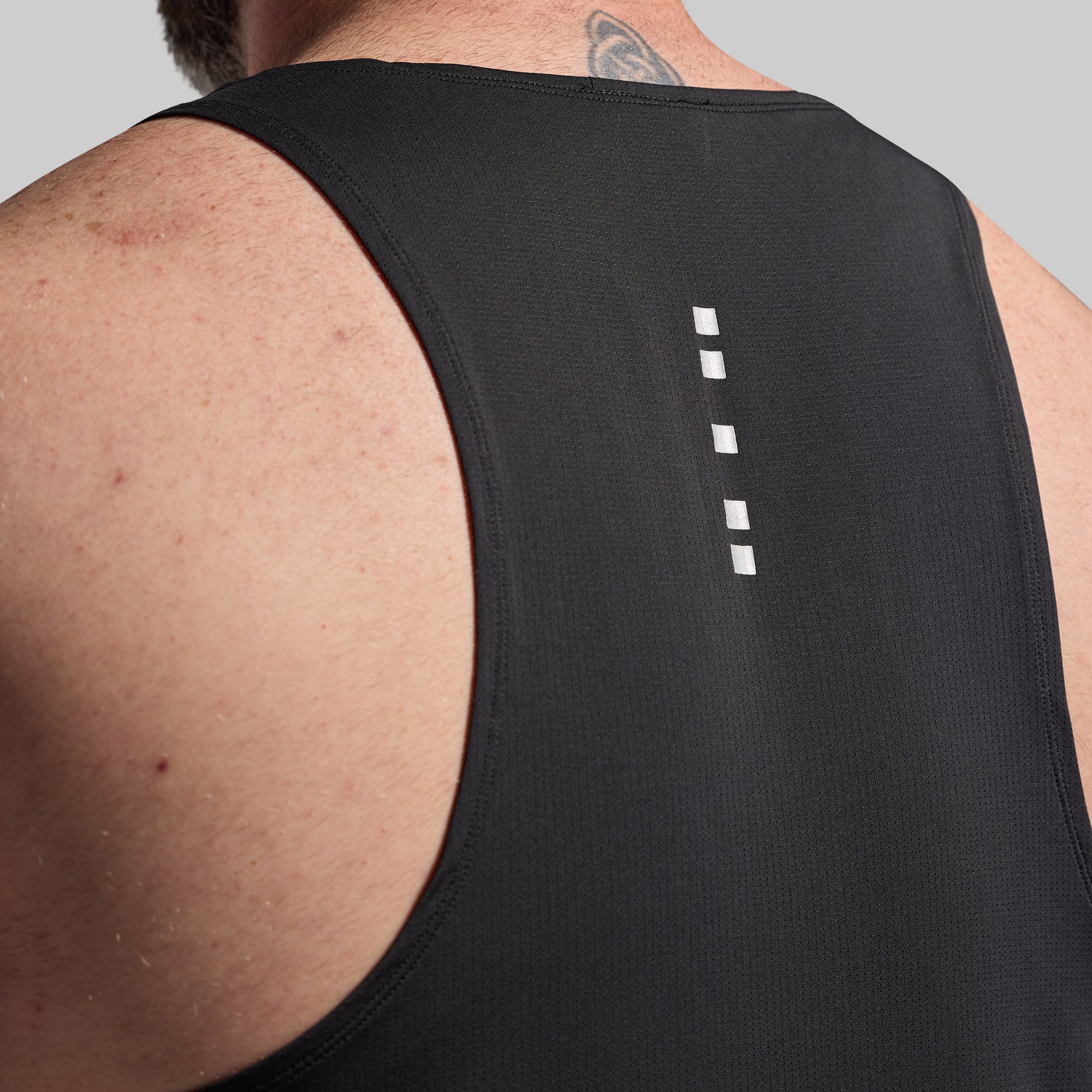 Men's Endurance Workout Tank Top - Breathable Quick-Dry Athletic Shirt for Running & Gym Training (Black)