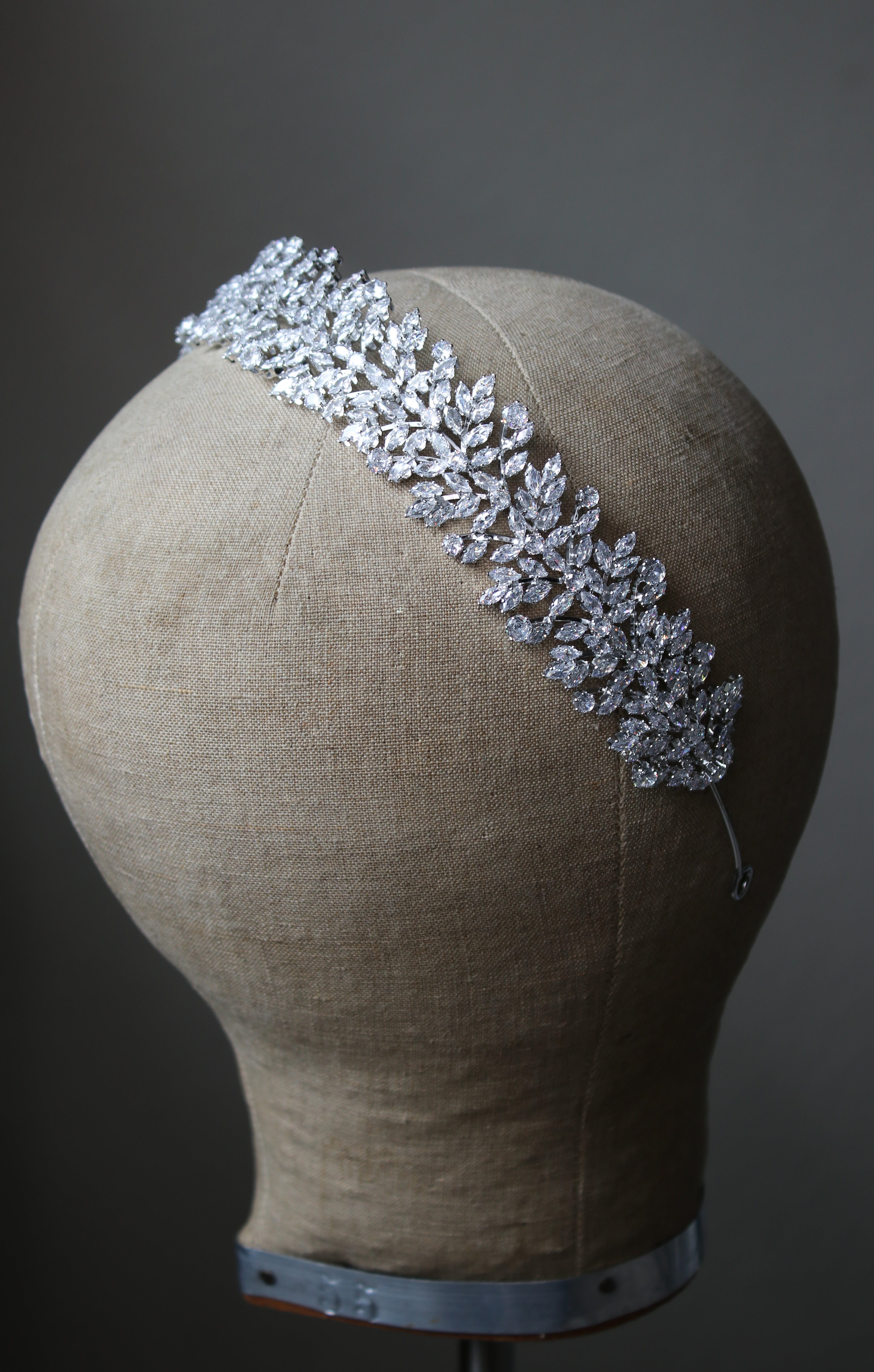 FIORENTINA Simulated Diamond Headband - Elegant Rhinestone Hair Accessory for Women, Bridal Party, Prom & Special Occasions